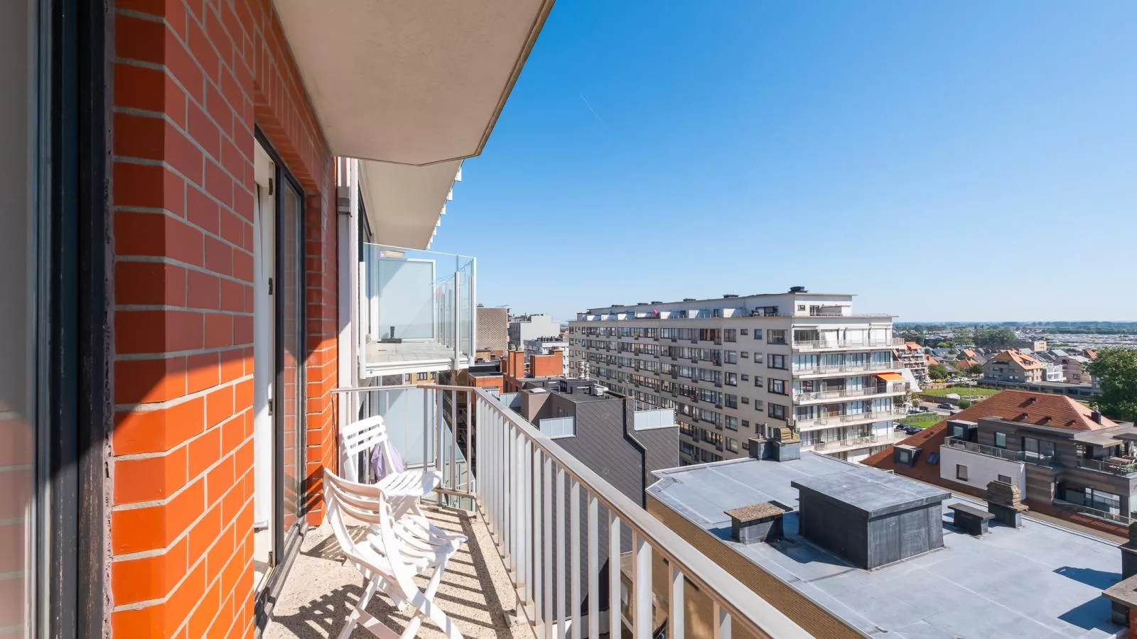 Mistral - 0801 + box 22 (Sunfield)-Buitenlucht