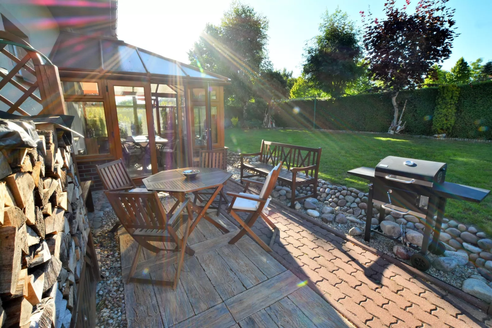 Dom wakacyjny w Jarosławcu-Tuinen zomer