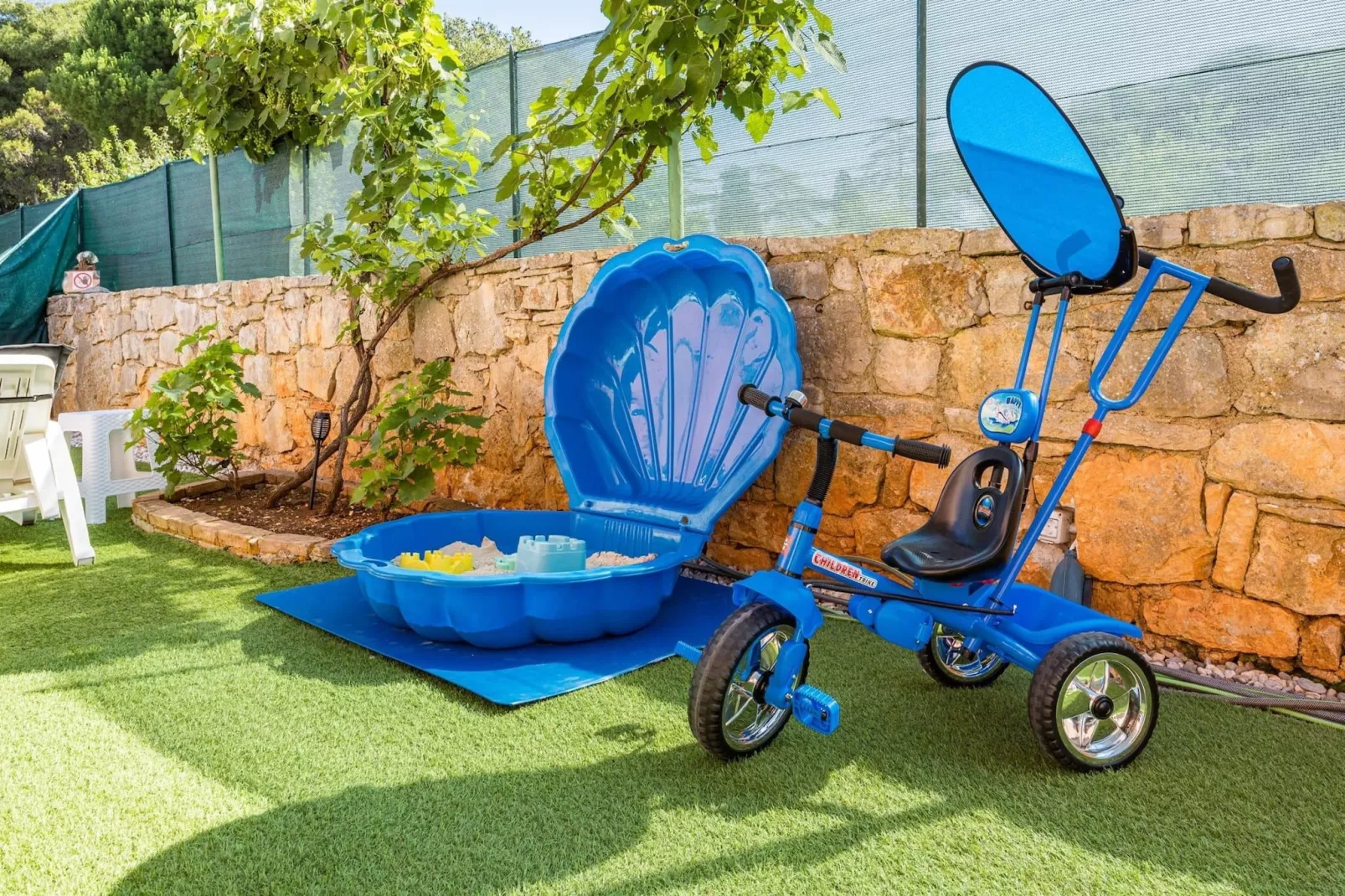 Kristijan & Jelena - Pool, Jacuzzi, Playground - Tuin winter