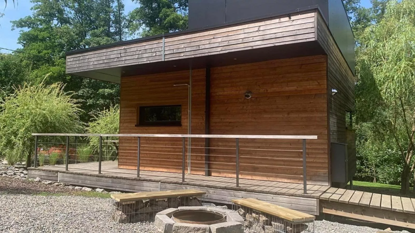 Bois Joli - Buitenkant zomer