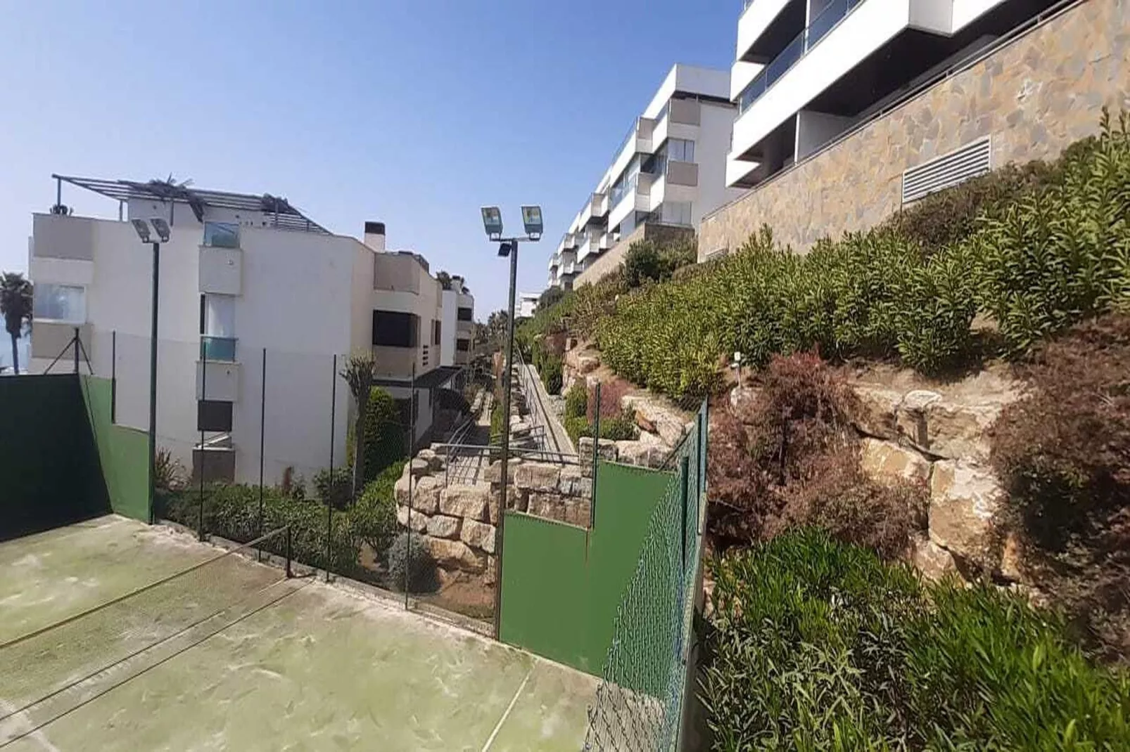 Camarate golf - Faciliteiten