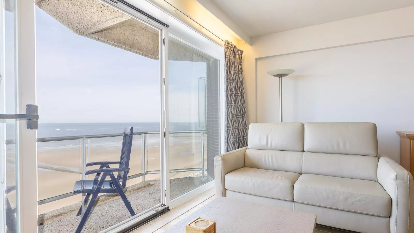 Mistral - 0901-Woonkamer