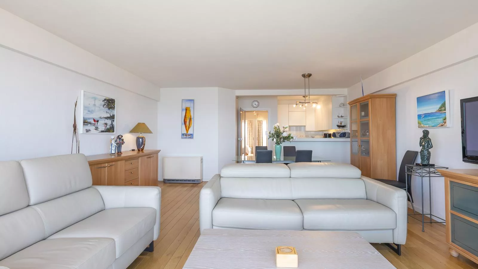 Mistral - 0901-Woonkamer