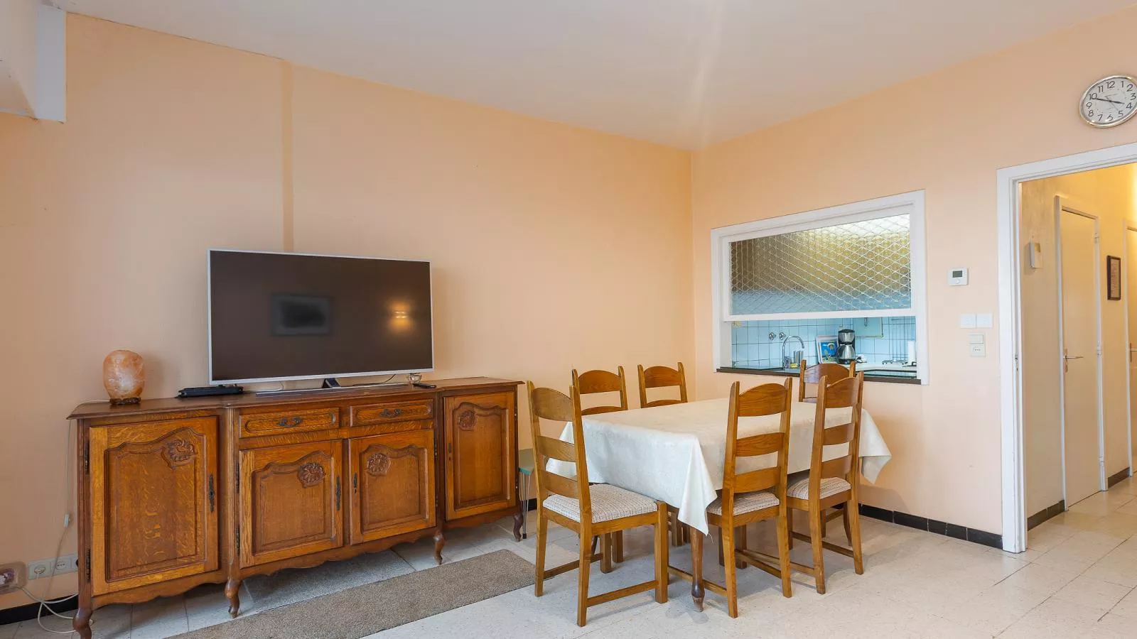 Sun Beach - 0001 + box 82 (Green Garden)-Woonkamer