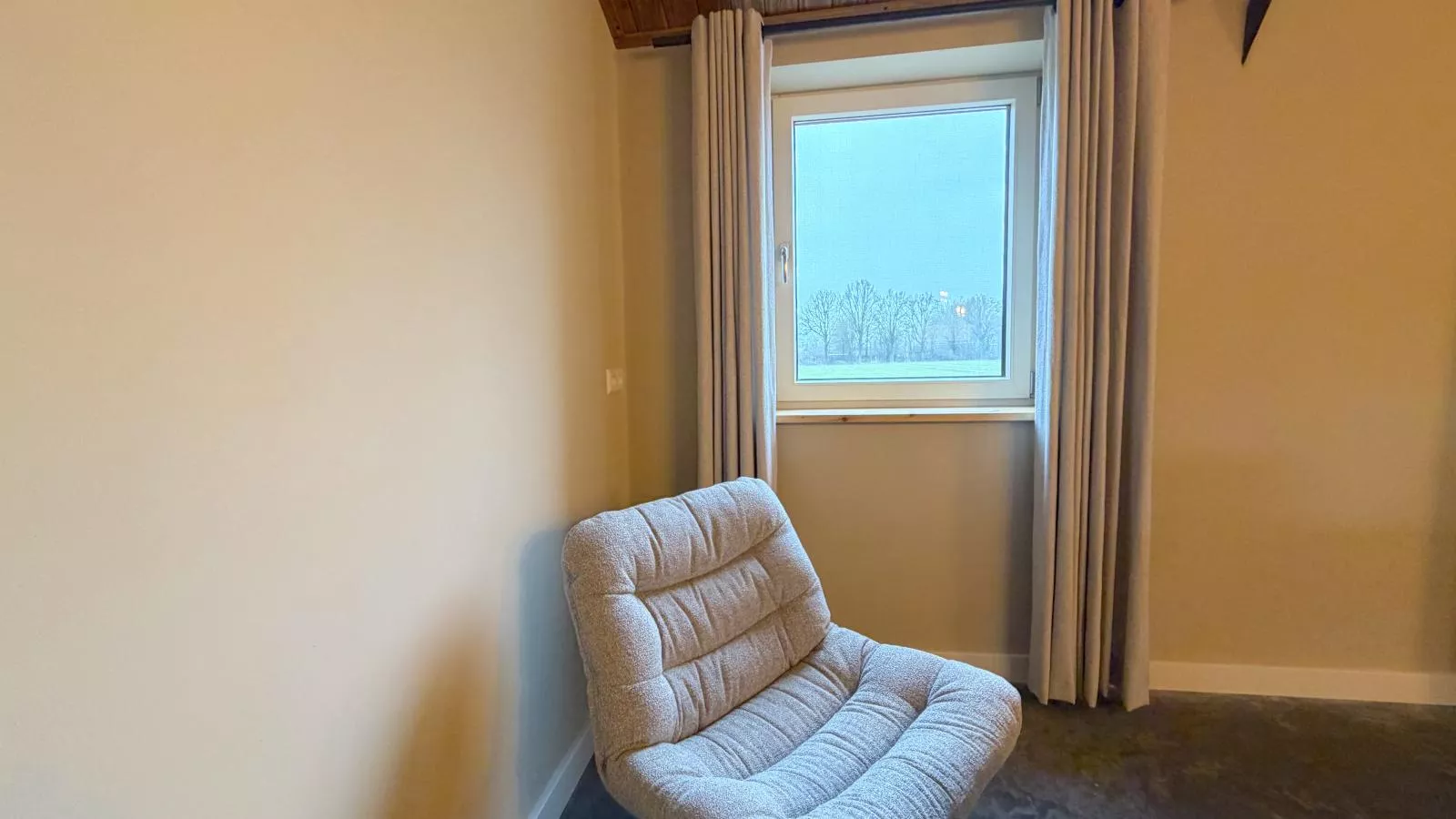 Sientjeshof 2-Eetkamer