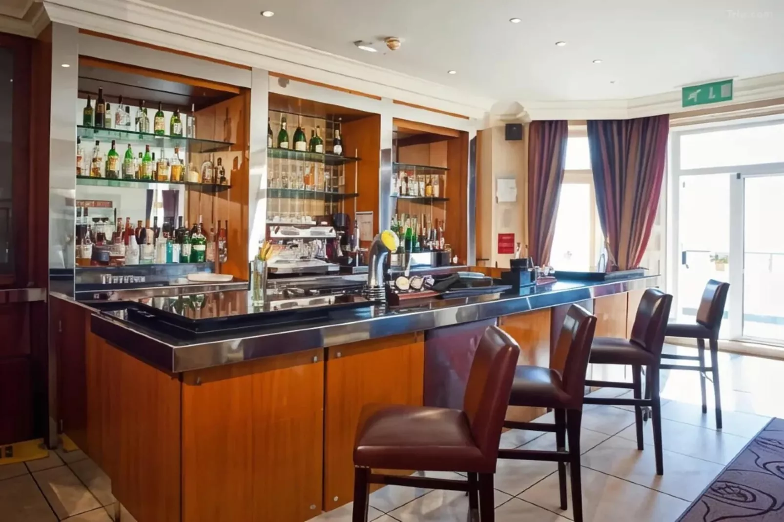 Classic Double room-Eetkamer