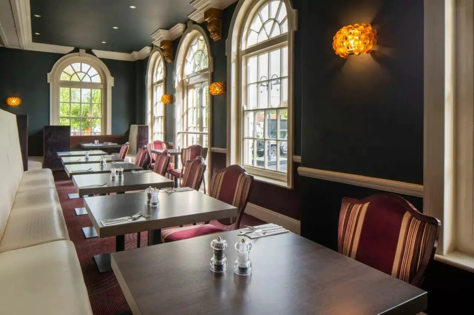 Classic Double room-Eetkamer