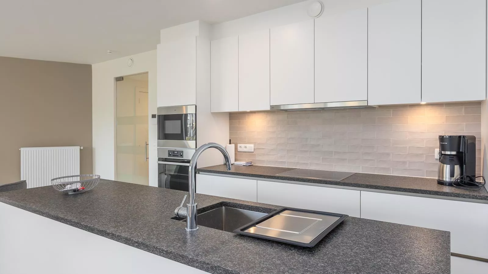 Green Lane The Park - 0004 + box 41-Keuken