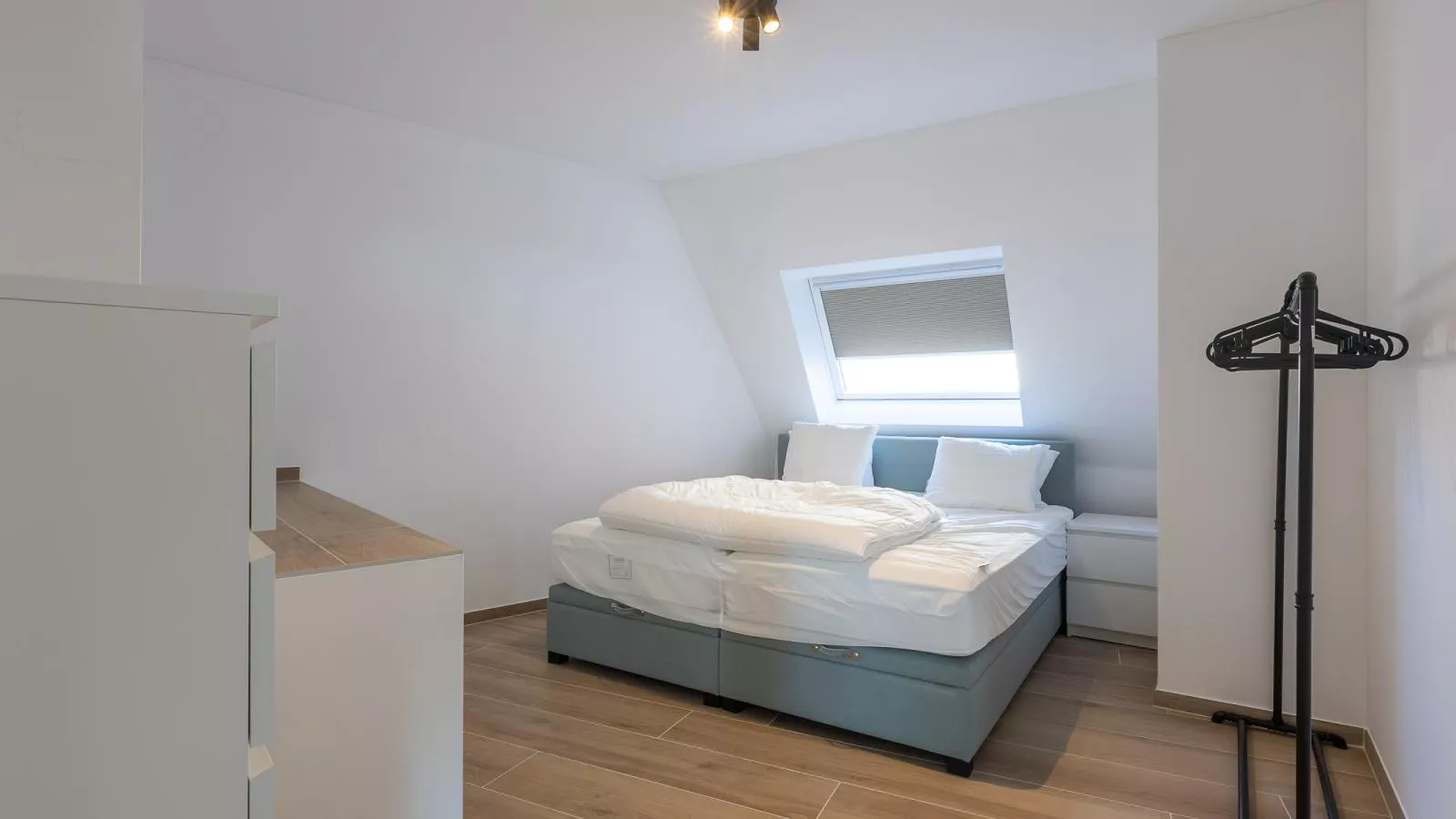 Green Lane The Sun  - 0401 + box 60-Slaapkamer