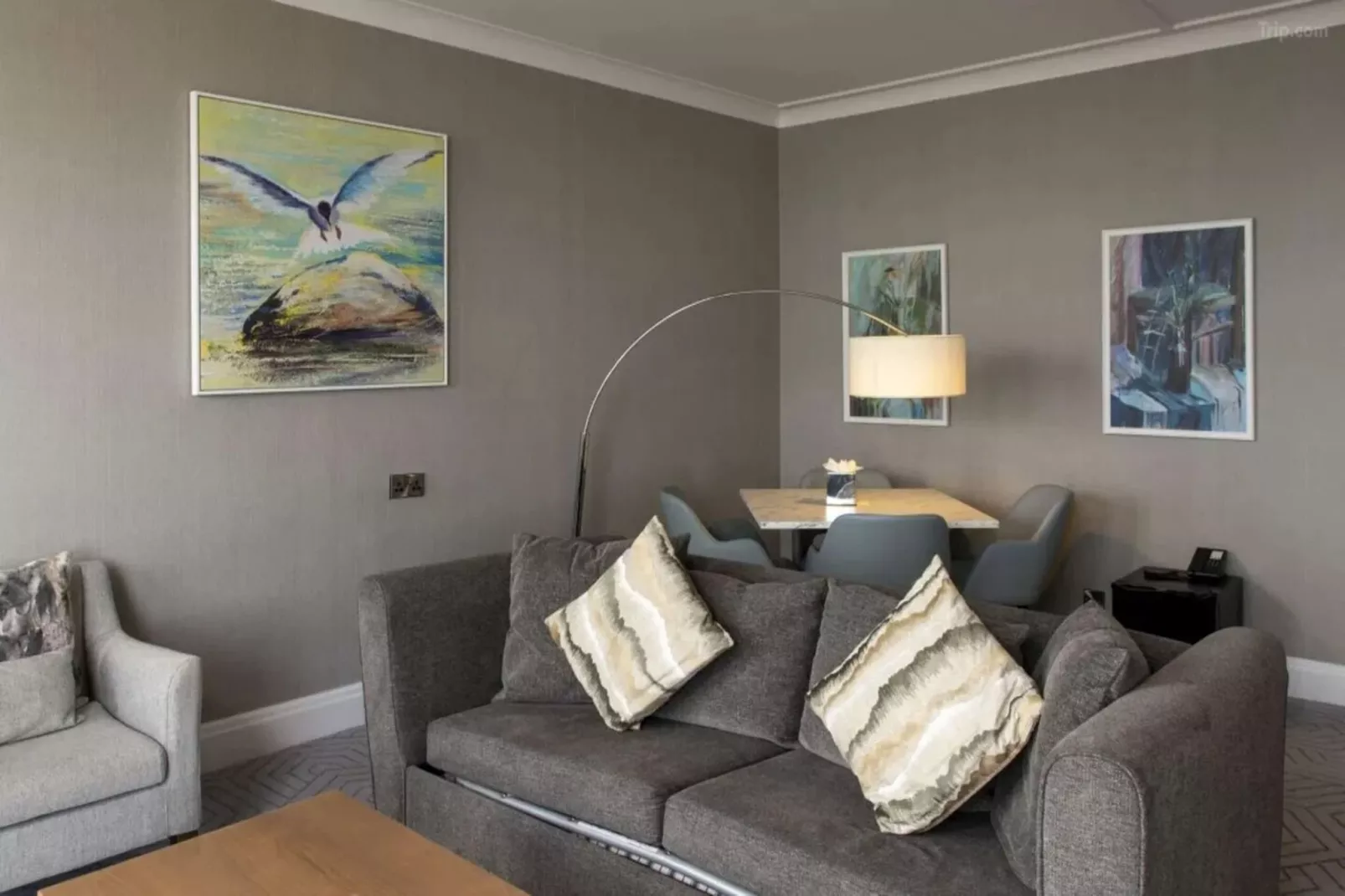 Superior Feature w\/ View-Slaapkamer