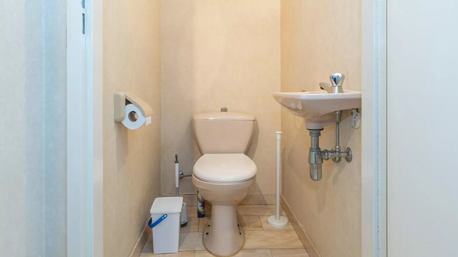 Espace II - 0102 + box 2 (Magnum)-Binnen