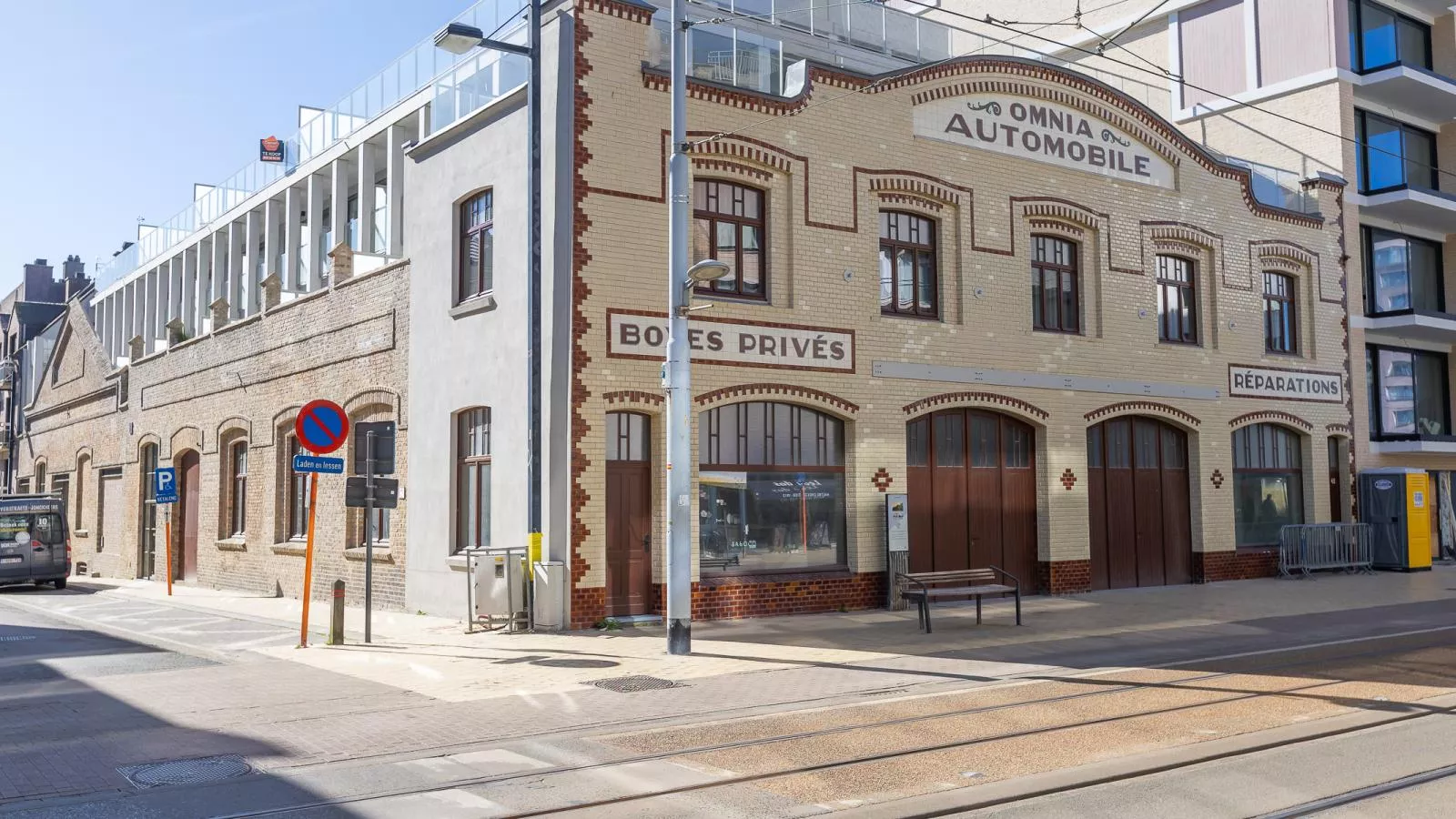 Omnia 7 - 0103 + park. 5-Buitenlucht