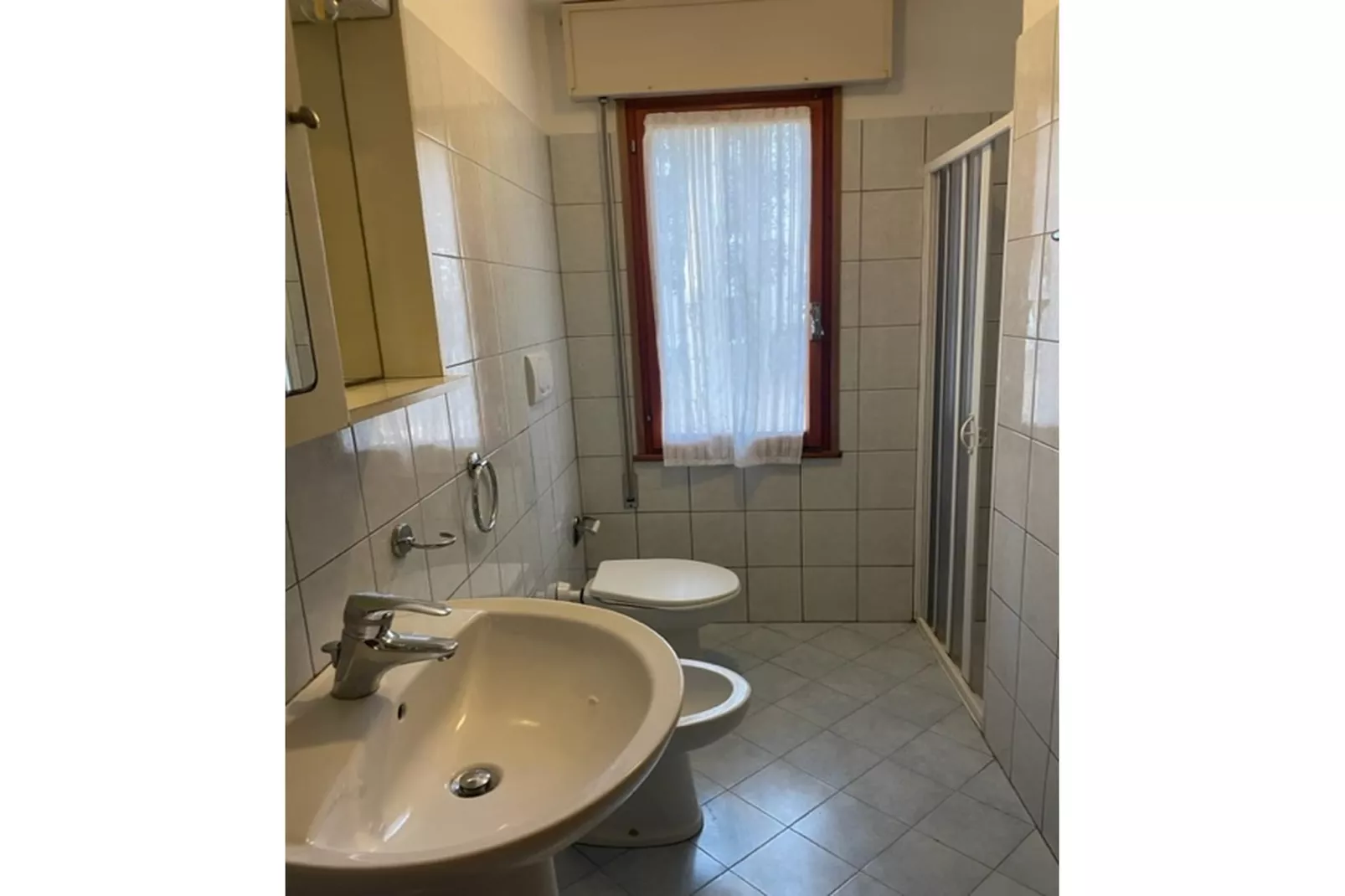 Solaris trilocale 70-Badkamer