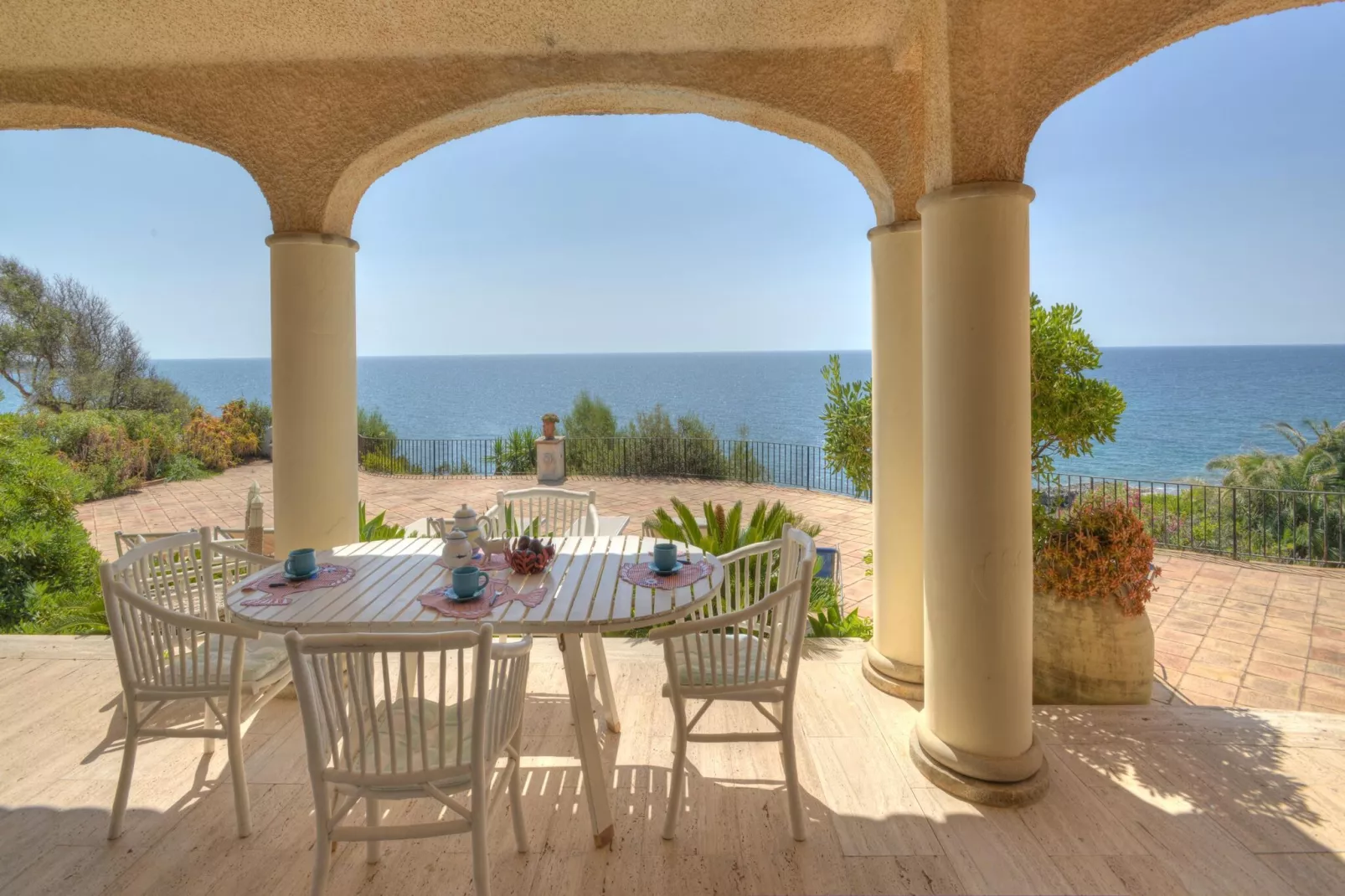 Villa AcquaDiMare direkt am Meer in Fontane Bianche