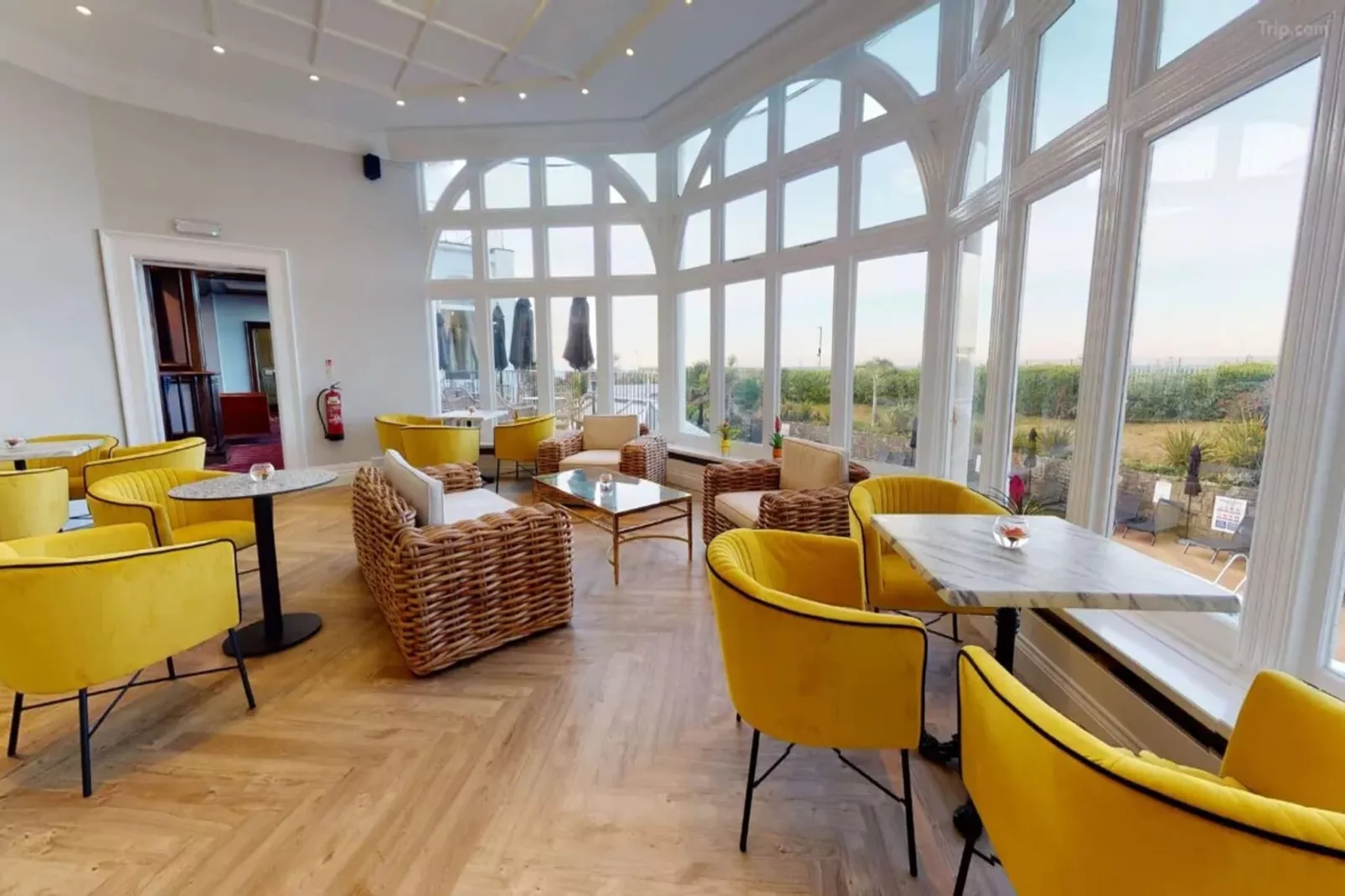 Deluxe Double Suite with View-Eetkamer