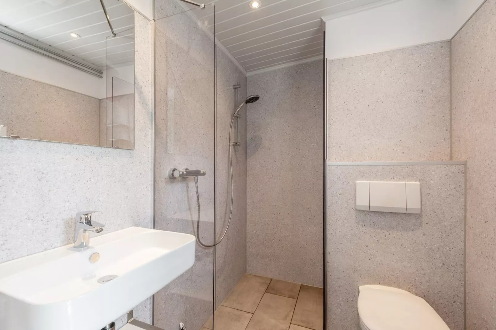 Duinland 188-Badkamer