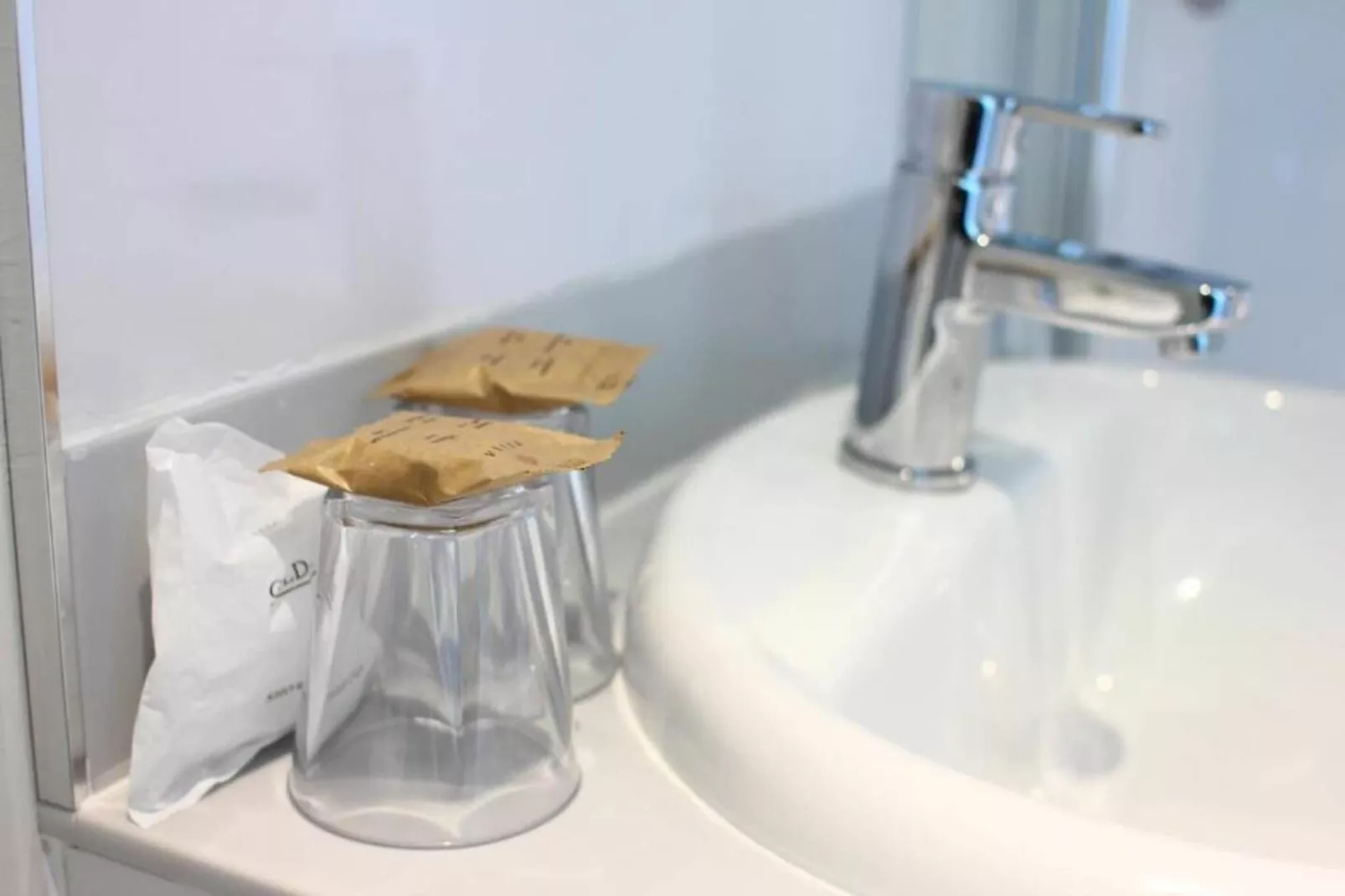 Deluxe Twin Room with View-Badkamer