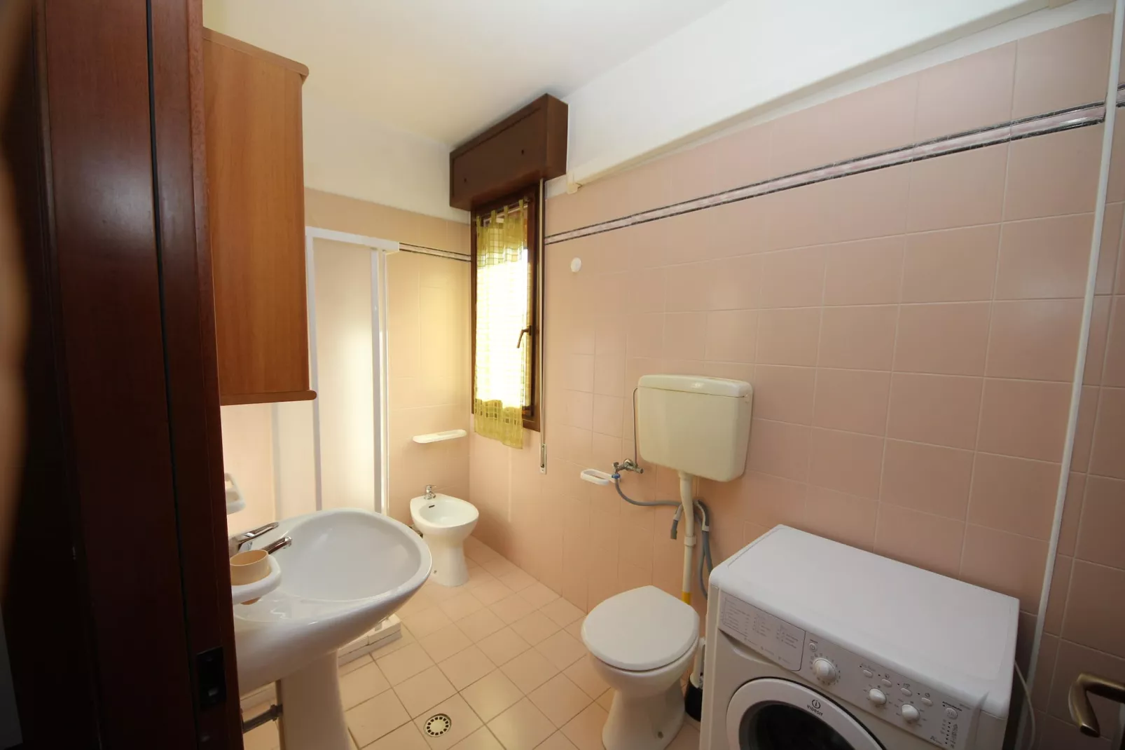 Jolanda TE – 15 -Badkamer