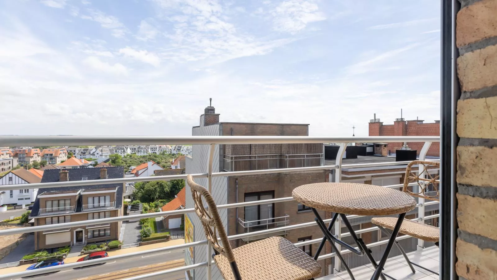 Loukojack - 0601 + park. 12-Terrasbalkon