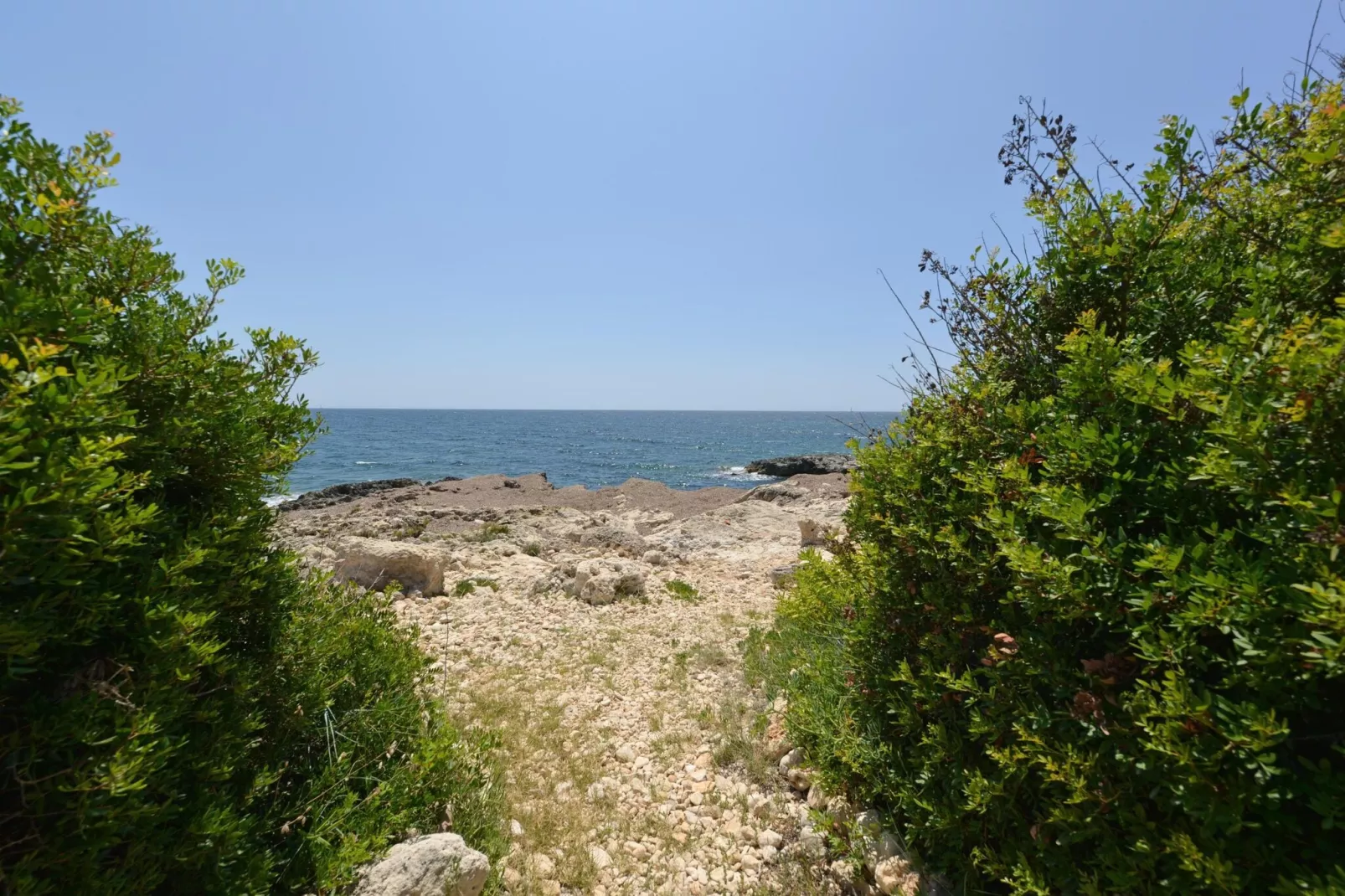 Villa AcquaDiMare direkt am Meer in Fontane Bianche-Tuinen zomer