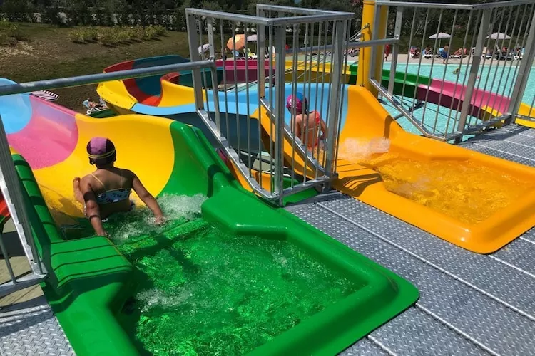 Sisan Family Resort Cisano di Bardolino - App 4 pax-Zwembad