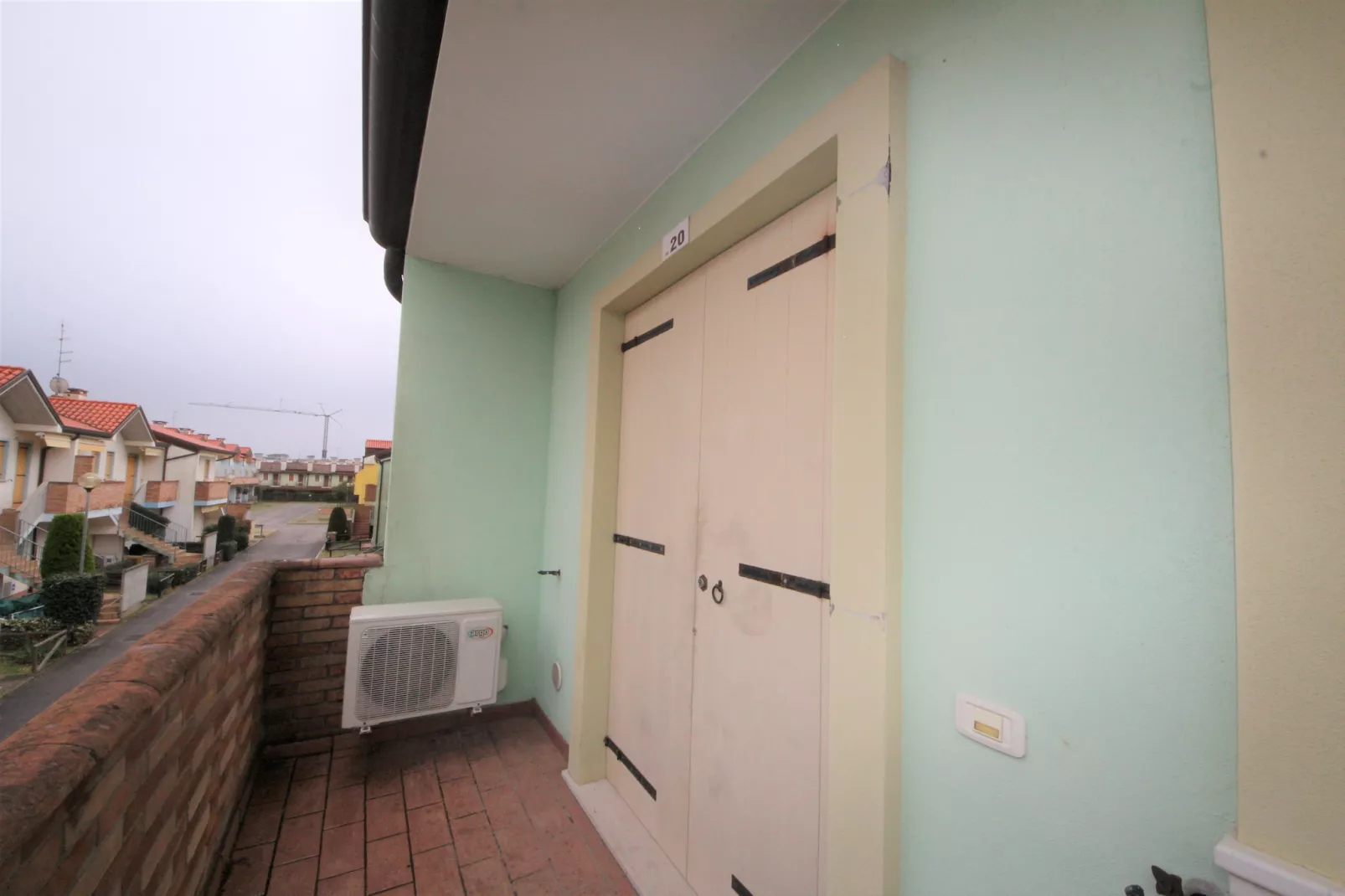 Solmare trilo - 61/18-Terrasbalkon