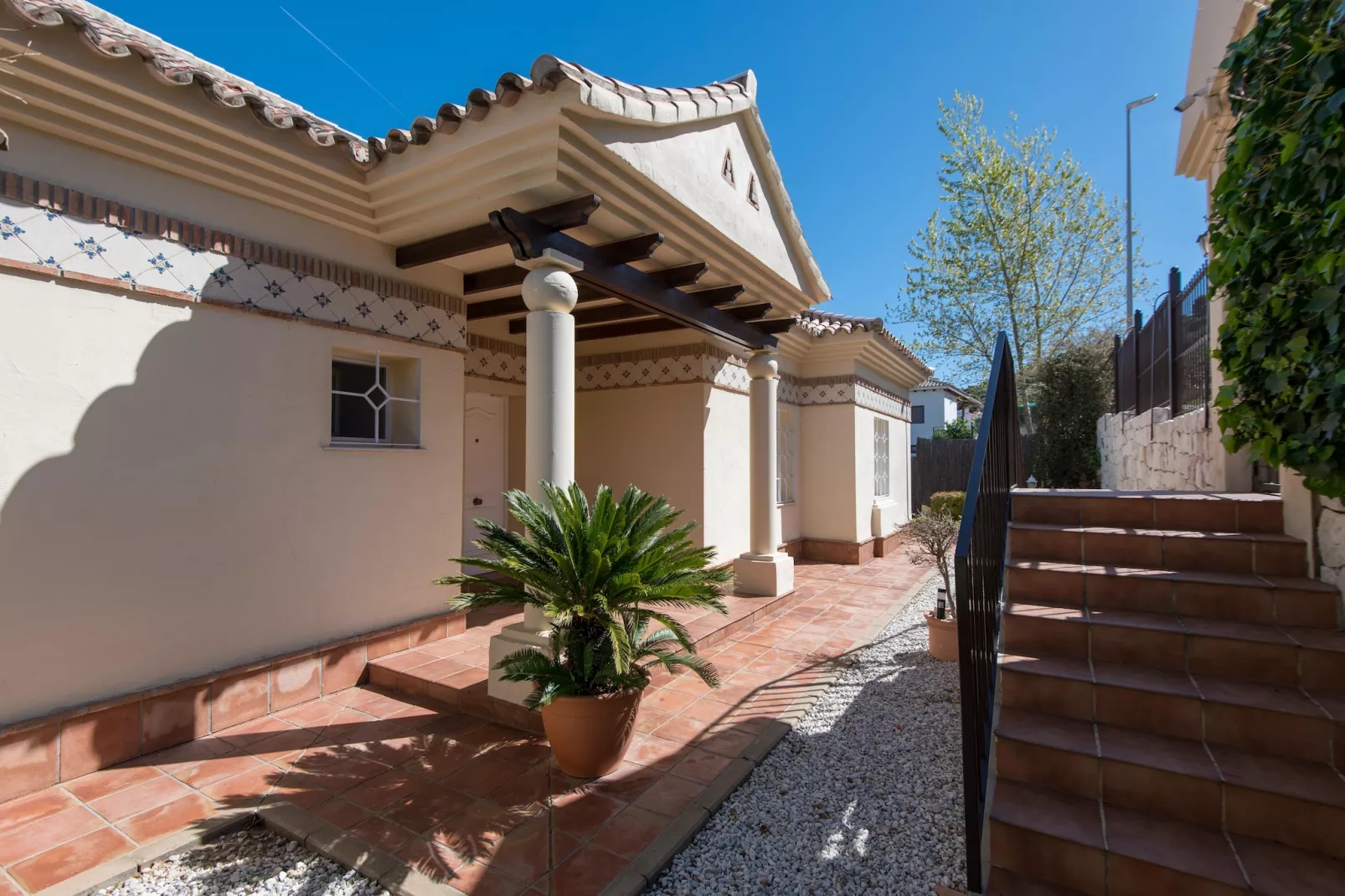 Casa de la Frontera-Buitenkant zomer