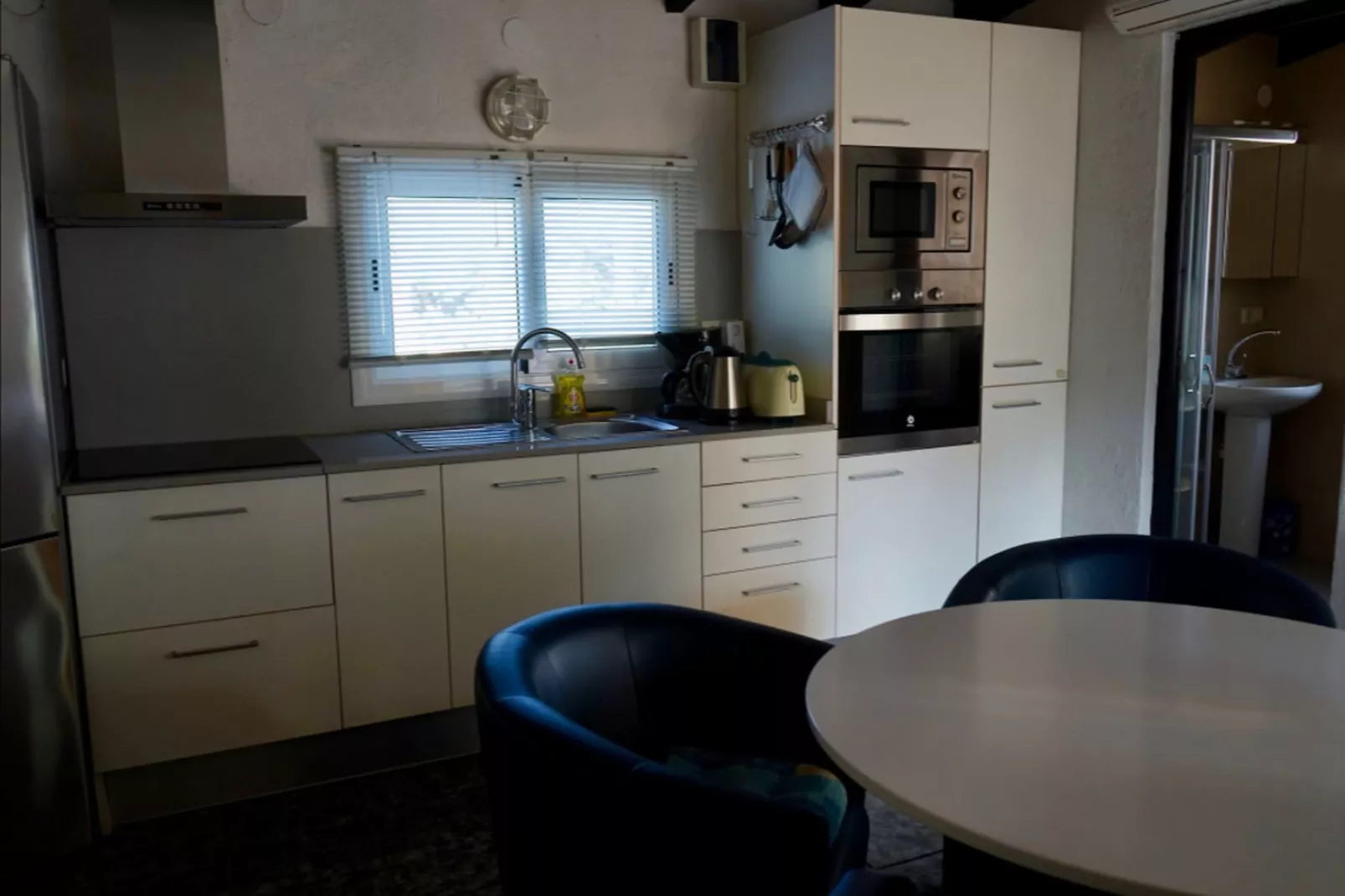 CASA OLEANDER-Keuken