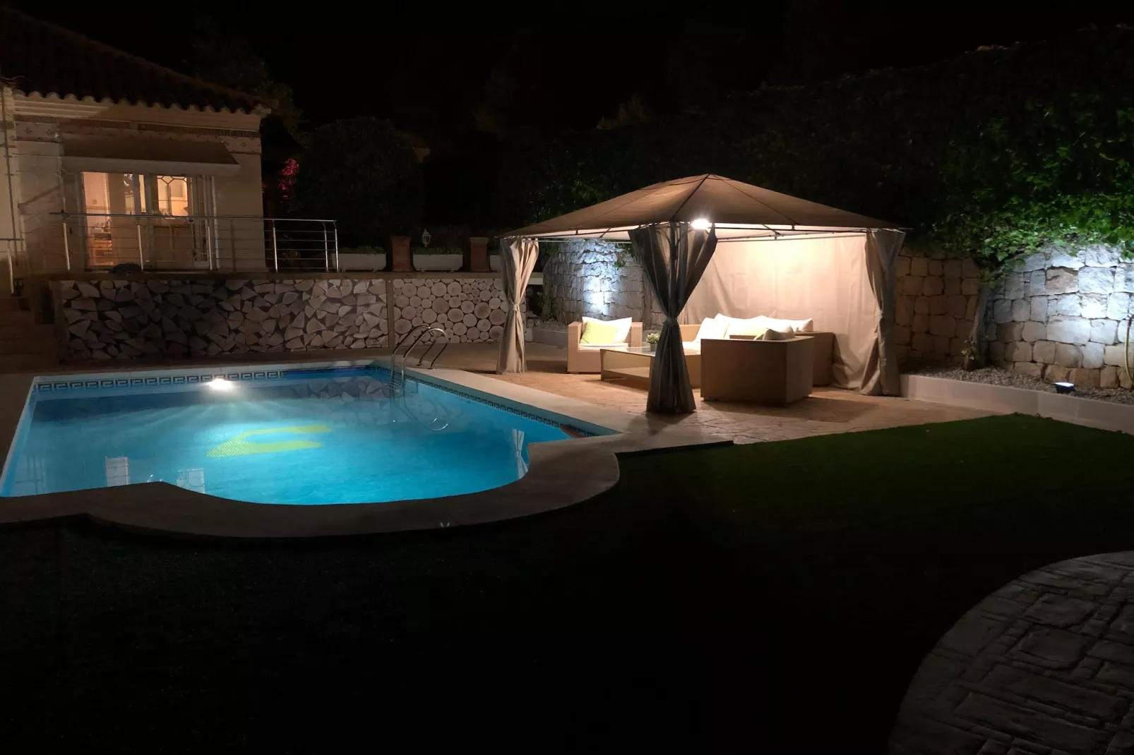 Casa de la Frontera-Zwembad