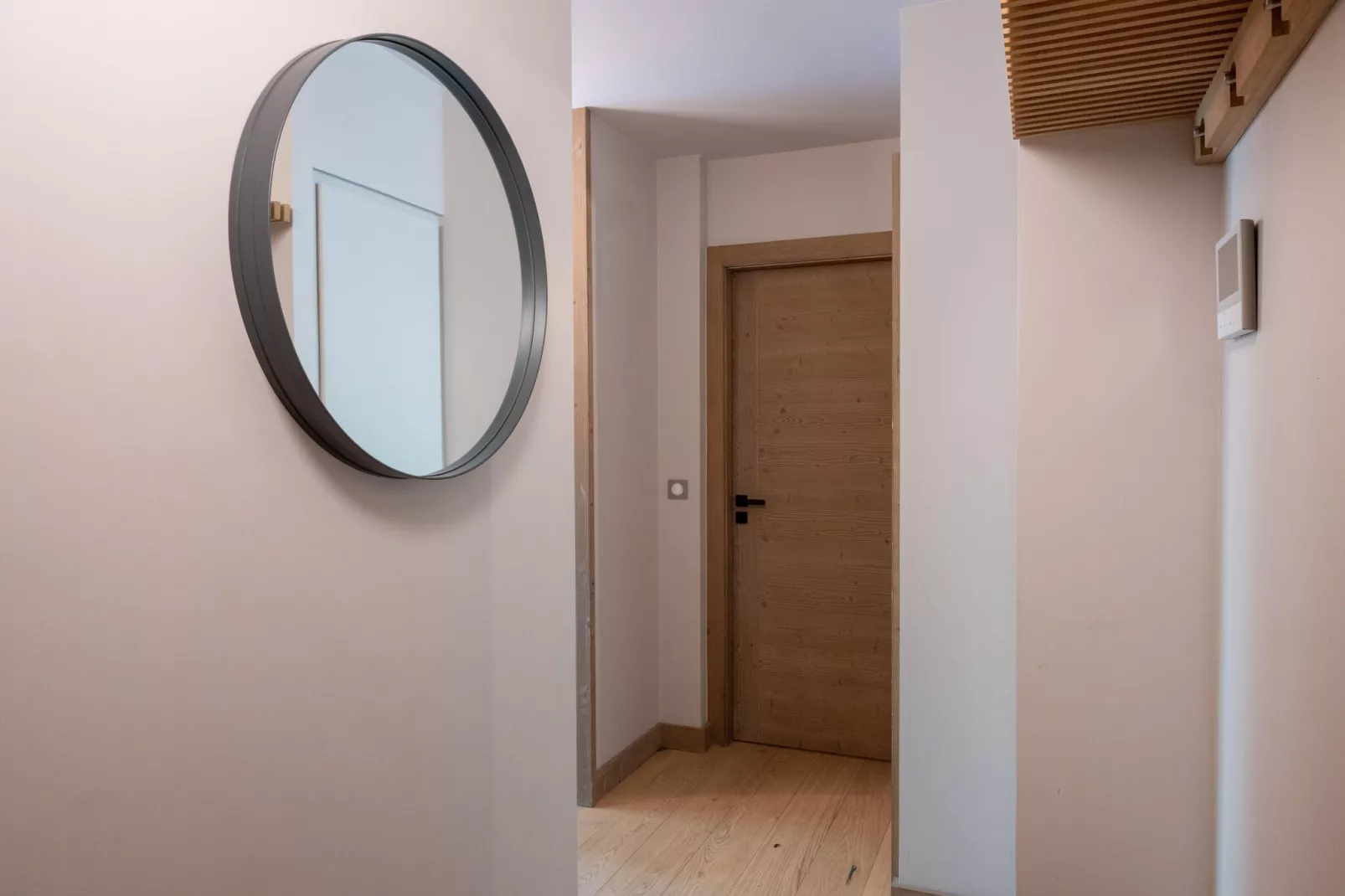 AS-96-FAUCIGNY - Overloop