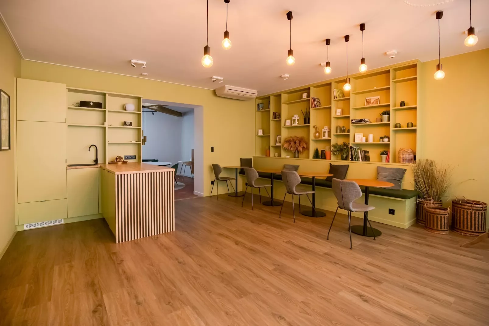 In Sint Lambertus - Eetkamer