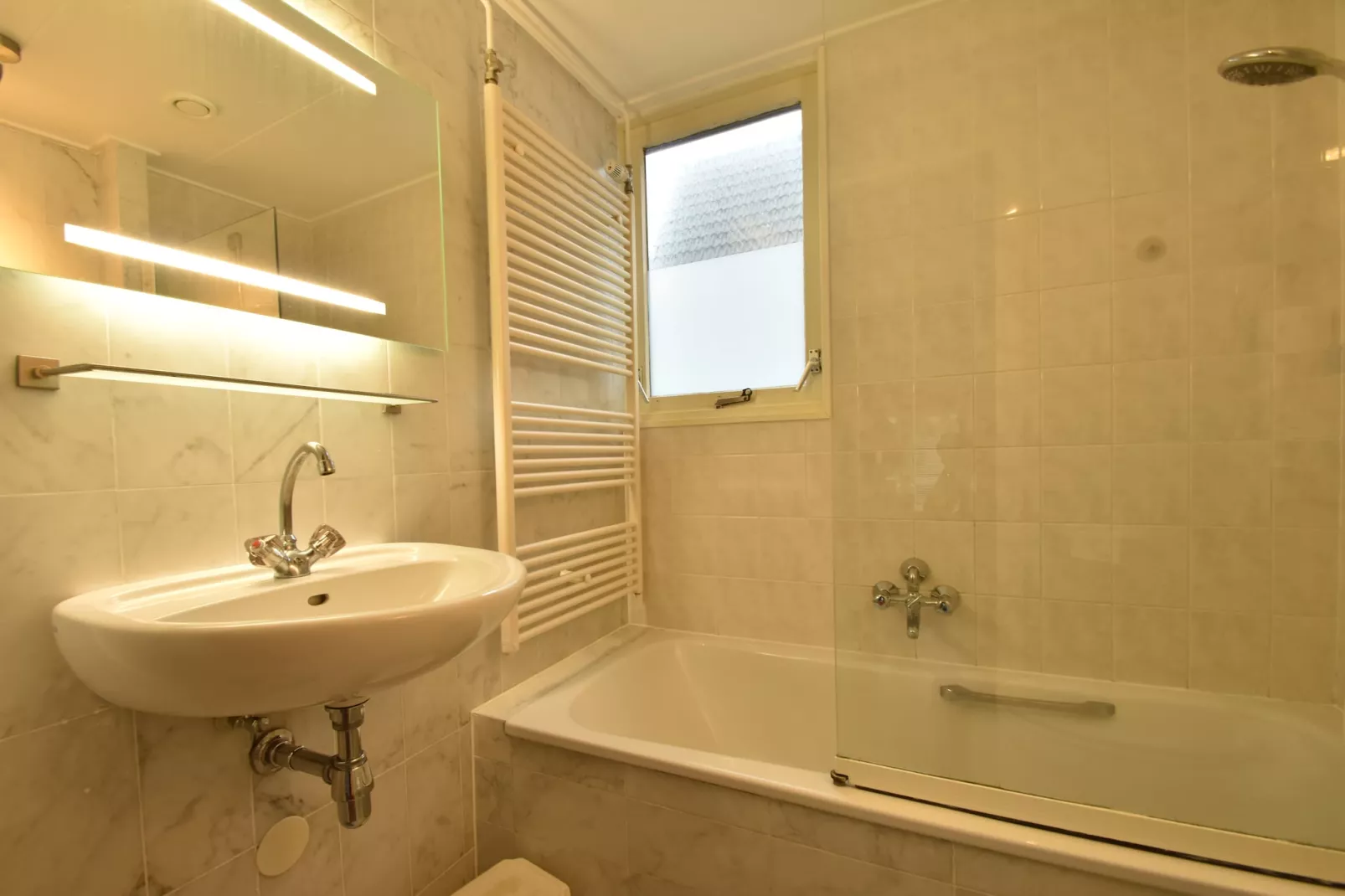 Bergens Roodborstje-Badkamer