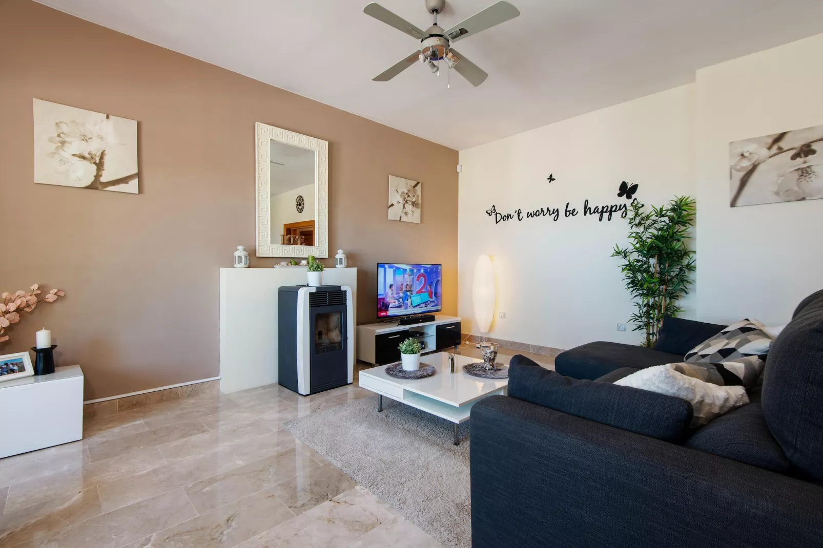 Casa de la Frontera-Woonkamer