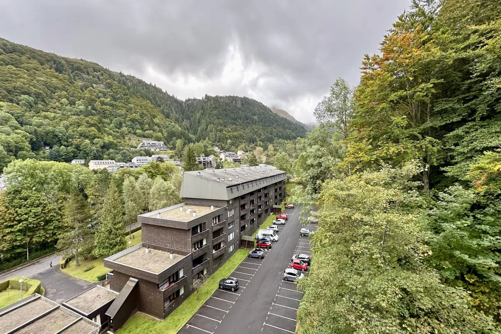 Le Pradet C 513 - Le Mont Dore 4pers-Buitenlucht