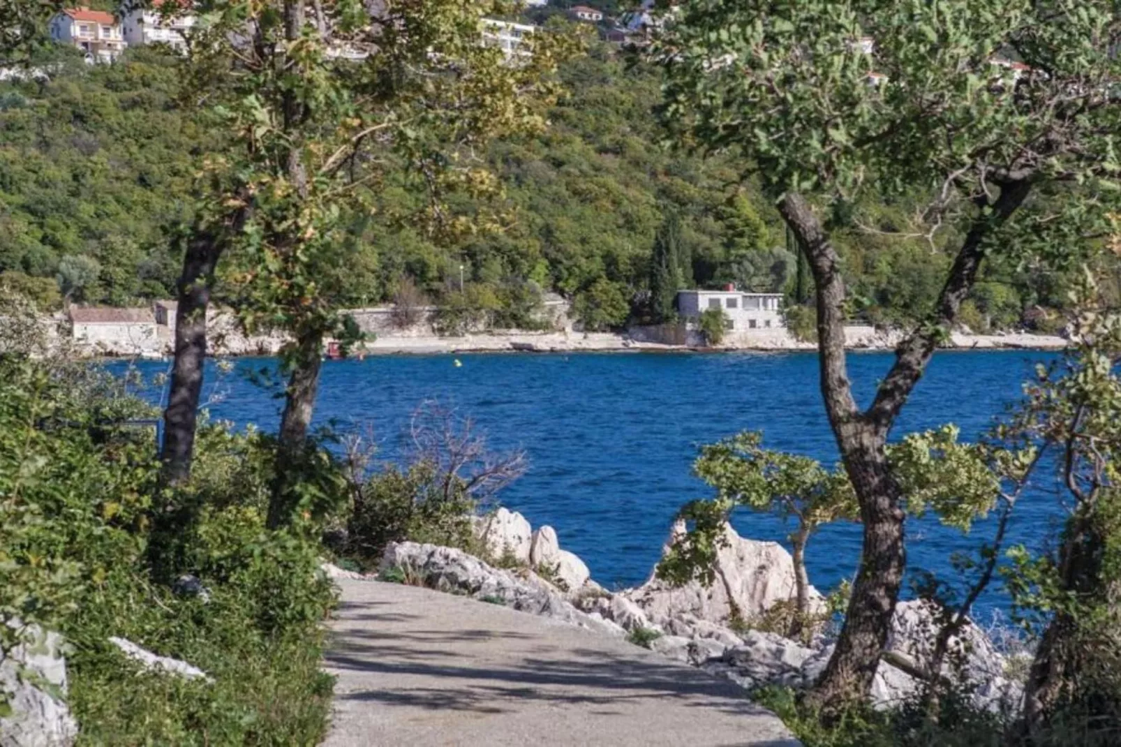 Apartments Panorama - Two Bedroom Apartment with  Terrace and Sea View (1)-Sfeer