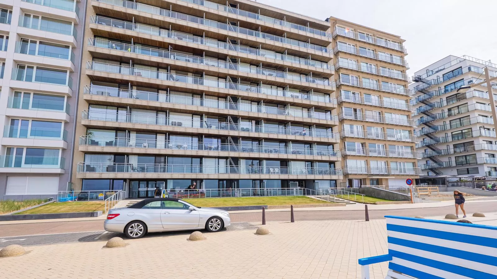 Darwin II - 0605 + box 41 (Green Garden)