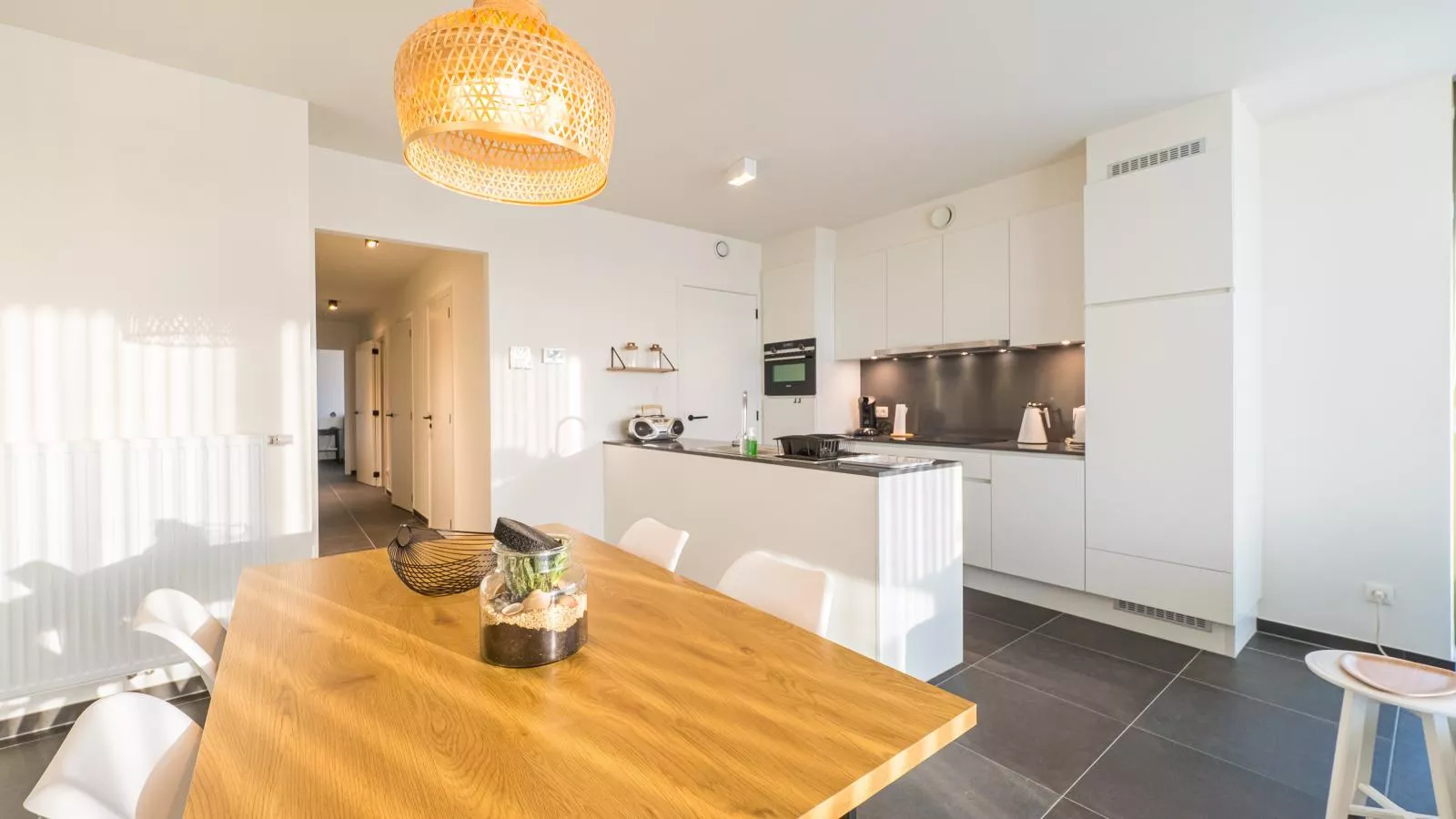 Amantha - 0102 + box 9