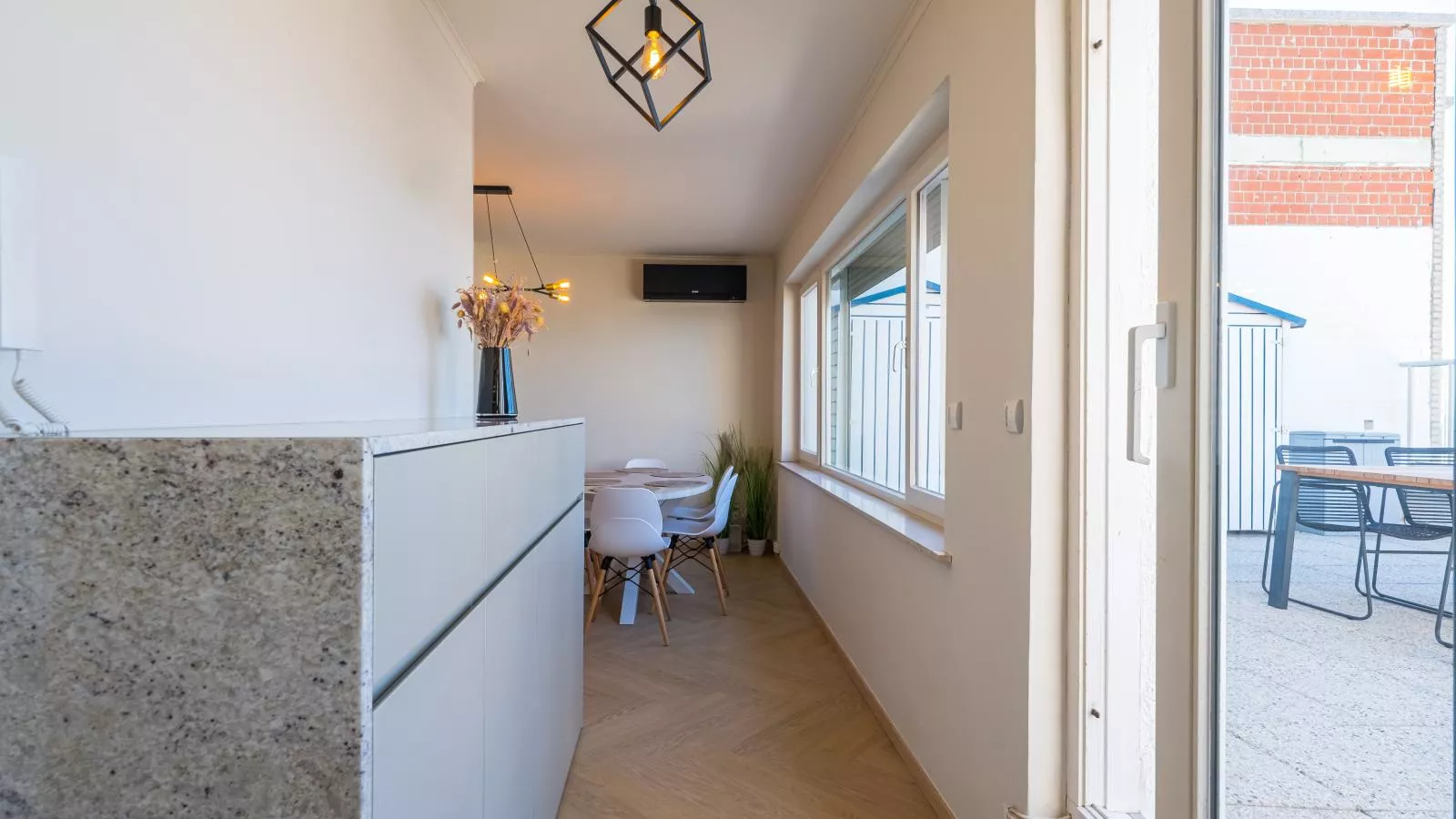 Lakme - 0801 + box 16 (Villa Georges II)-Woonkamer