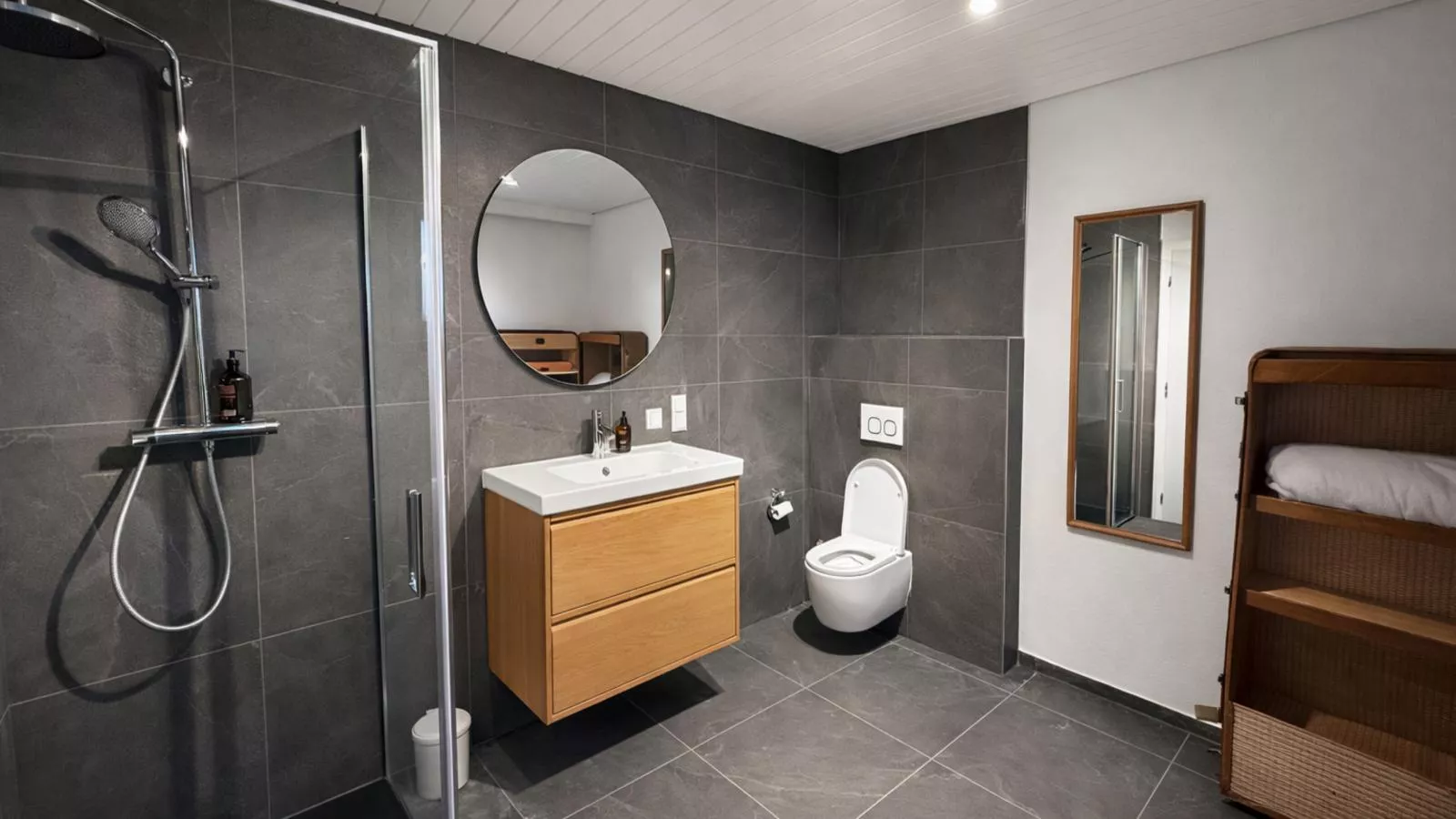 Luxury Central Kirchberg - Badkamer