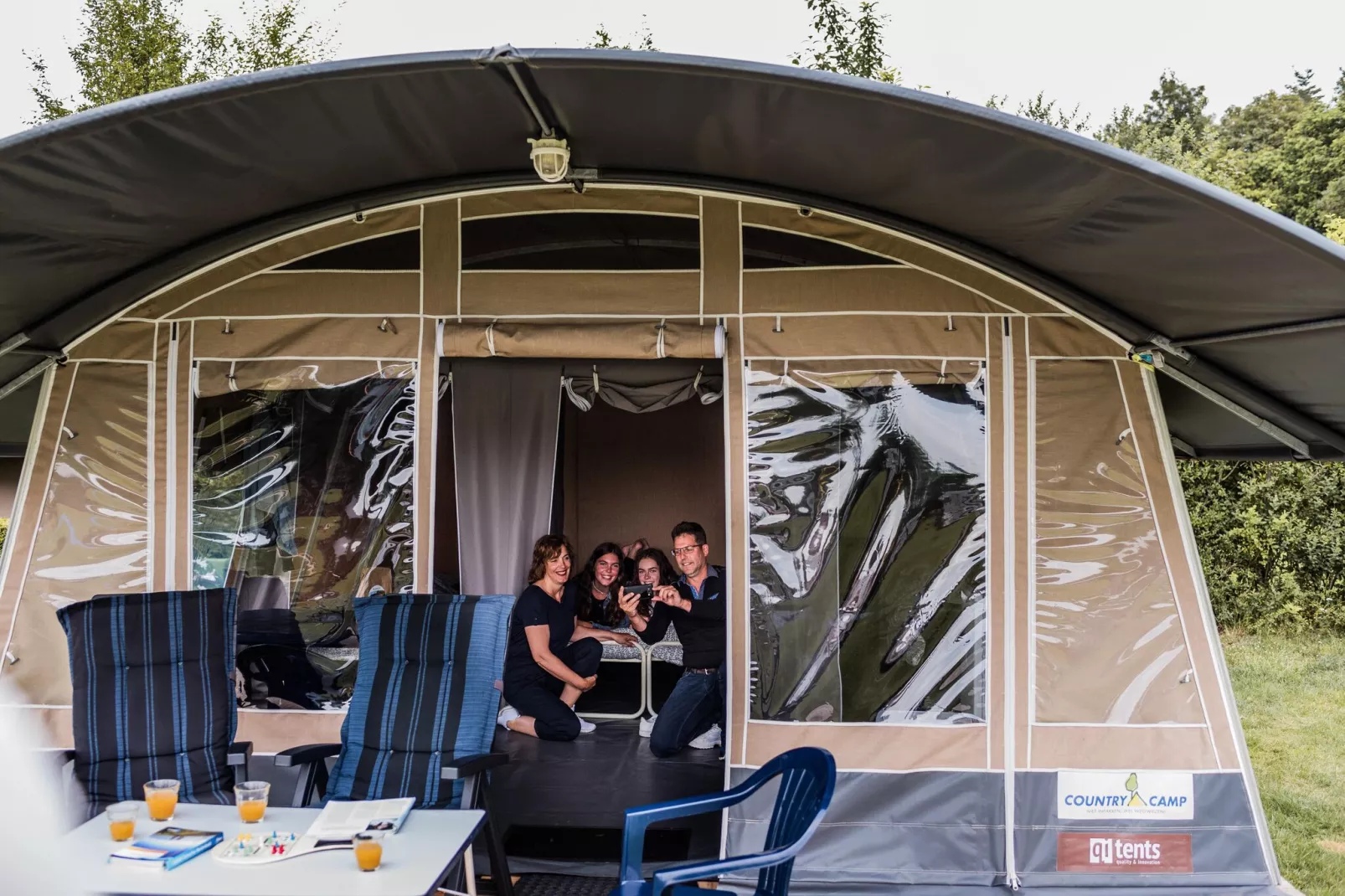 Camping Nommerlayen 1-Terrasbalkon