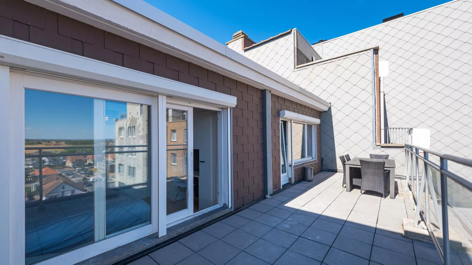 Lakme - 0801 + box 16 (Villa Georges II)-Terrasbalkon