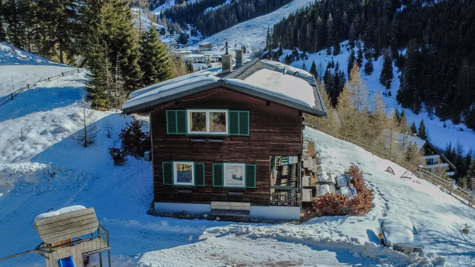 Carmaliva-Exterieur winter