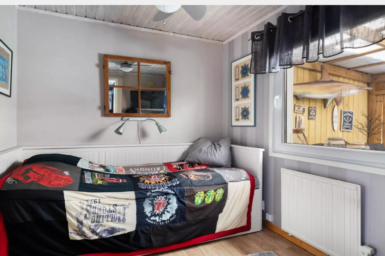 Gezellig toevluchtsoord in het bos met bubbelbad - Binnen