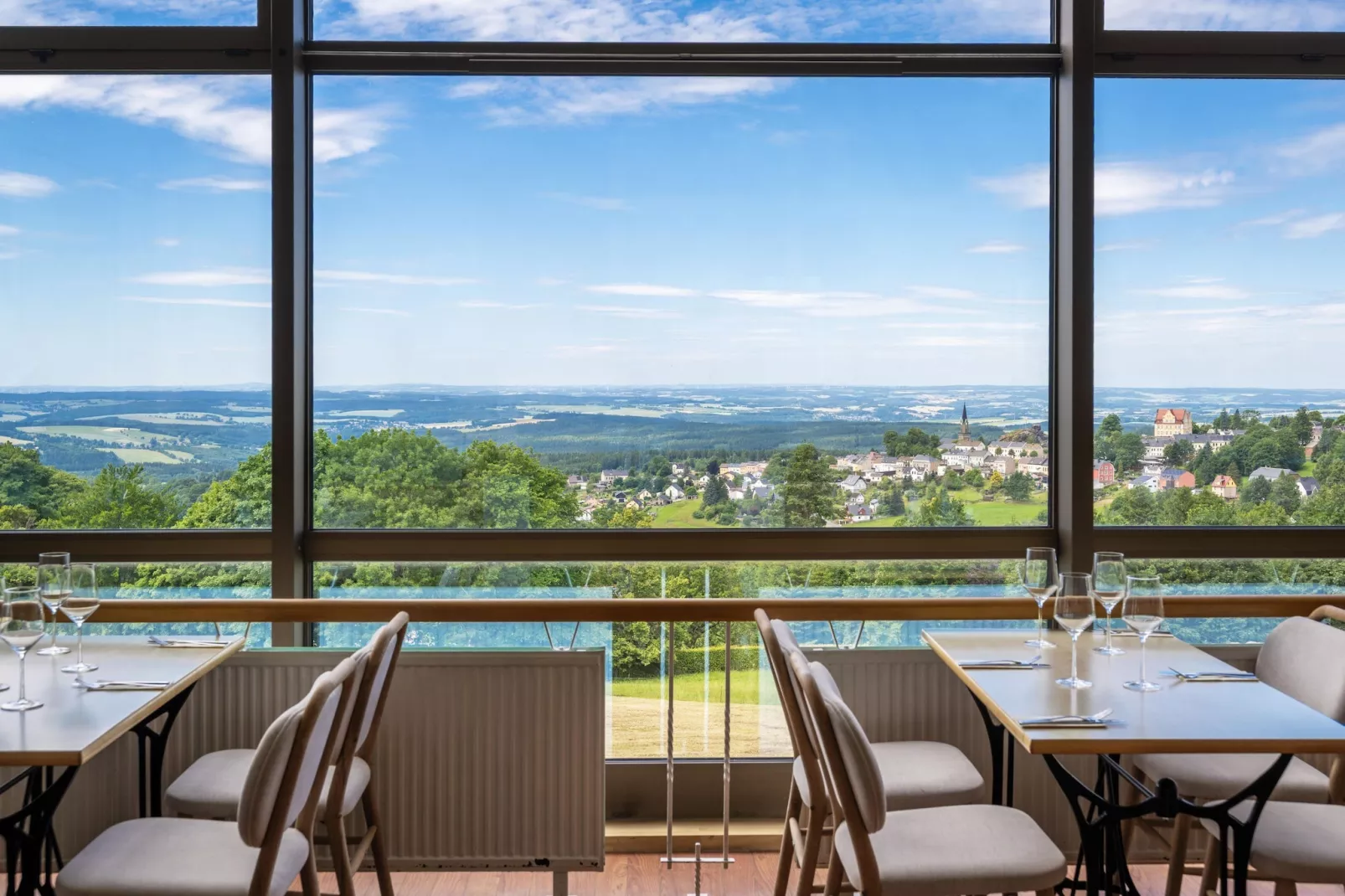 IFA Schöneck Ferienpark - 2 Raum App / AP2 ohne Balkon - Parkfaciliteiten