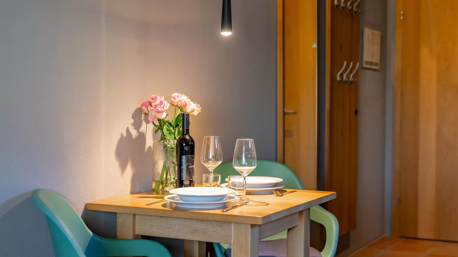 Tauern Suites Mitterwirt TOP 121  122-Eetkamer