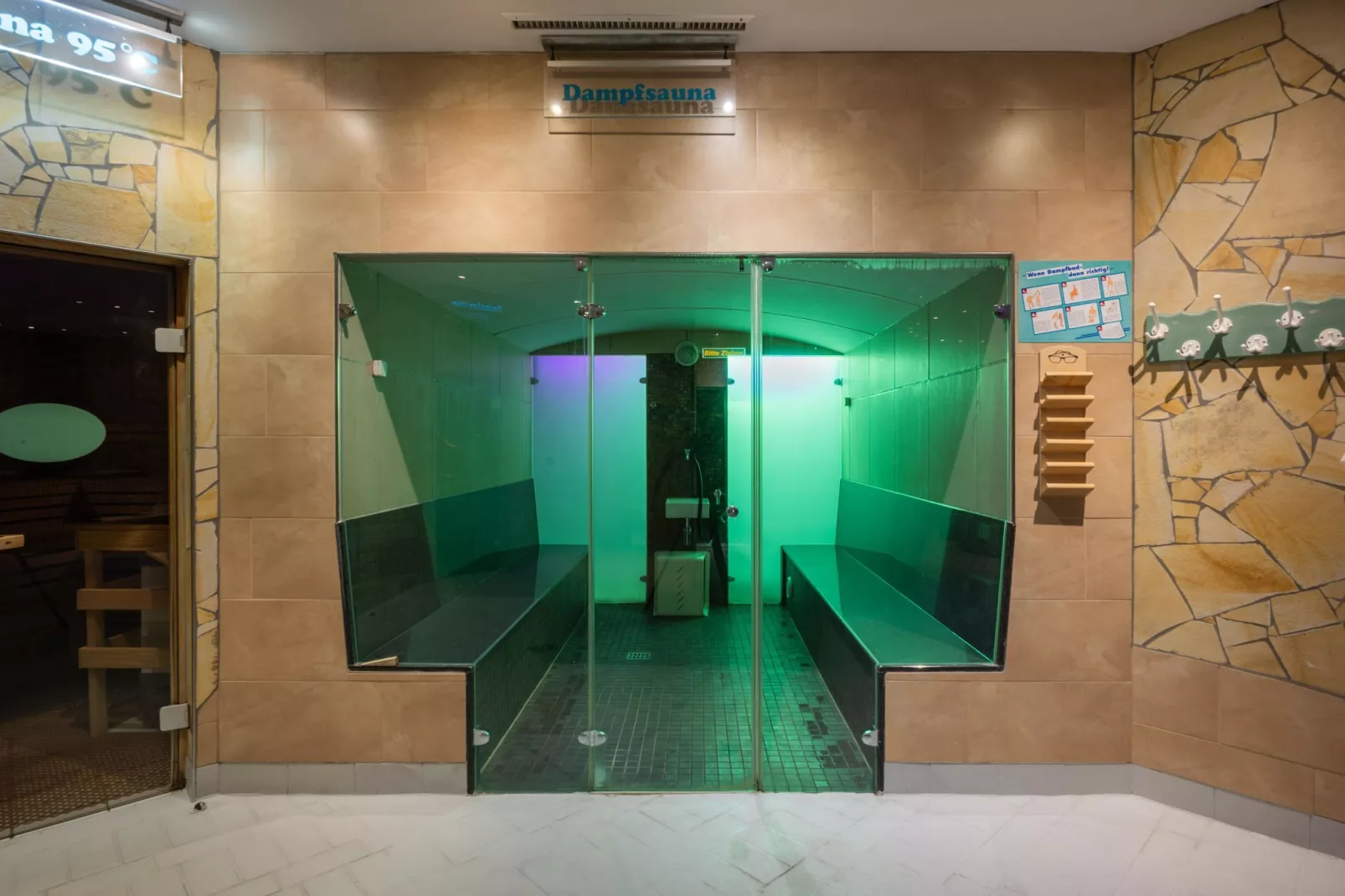 IFA Schöneck Ferienpark - 1_5 Raum App View / AP15V mit Balkon - Wellness