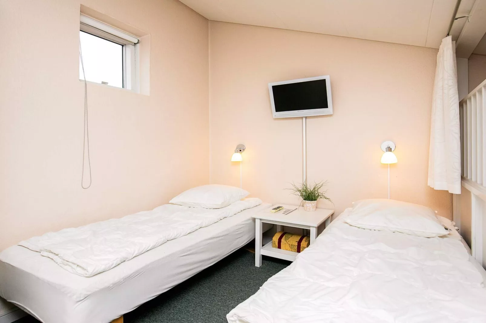 2½ room w/seaview 1 st floor-Binnen