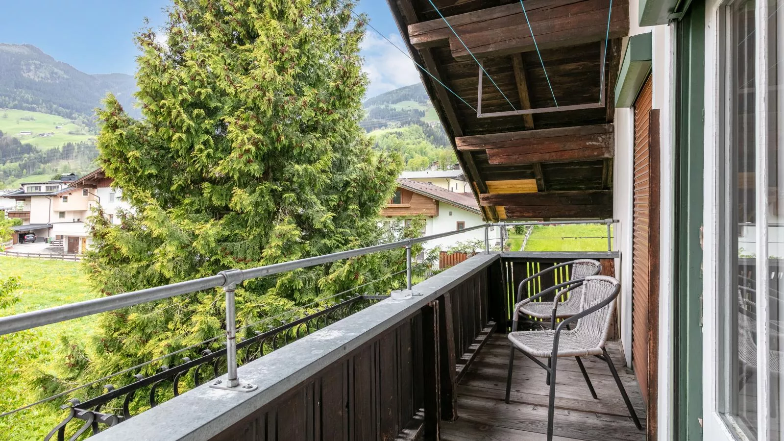 Wiesenglück-Terrasbalkon