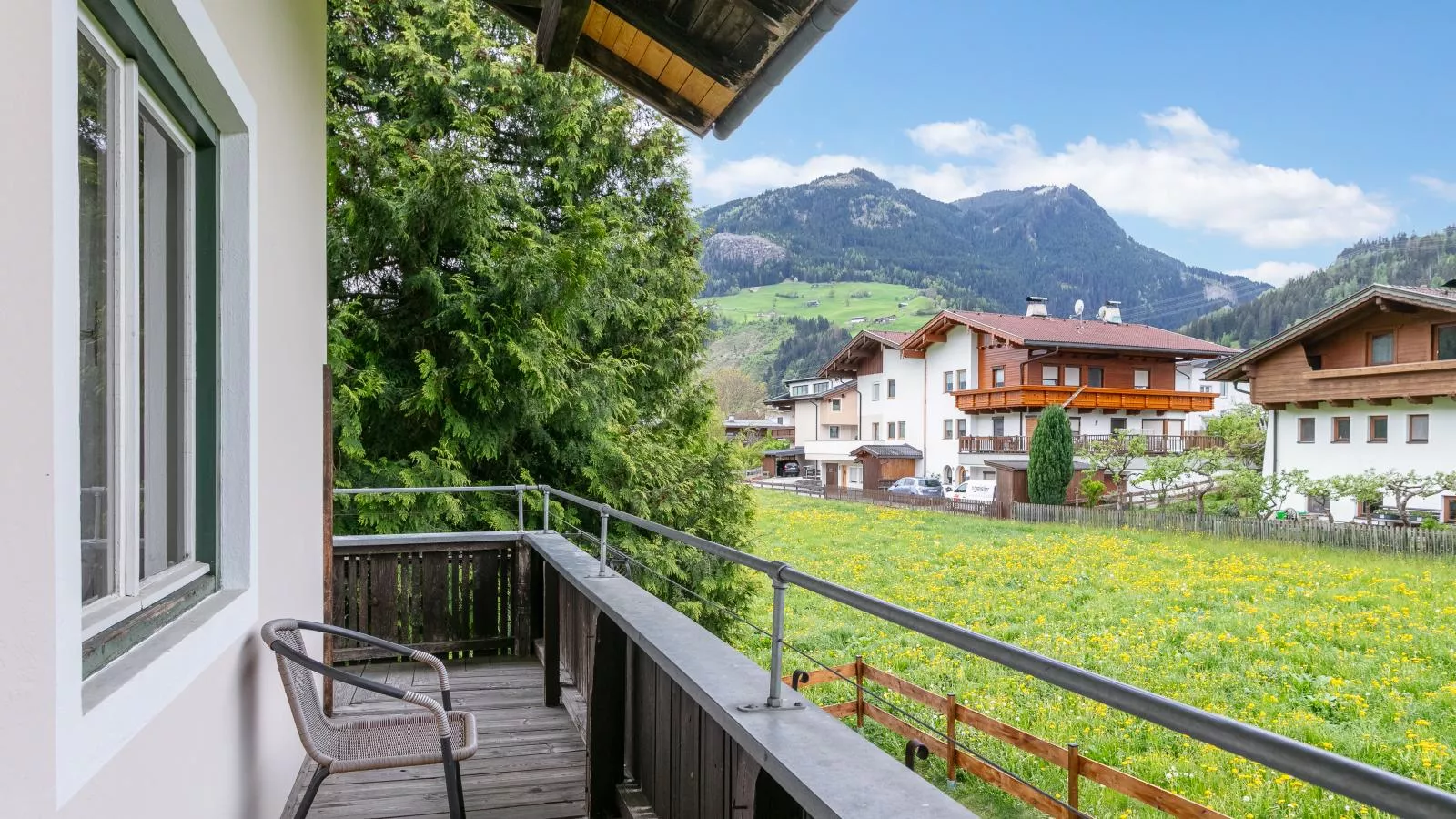 Wiesenglück-Terrasbalkon