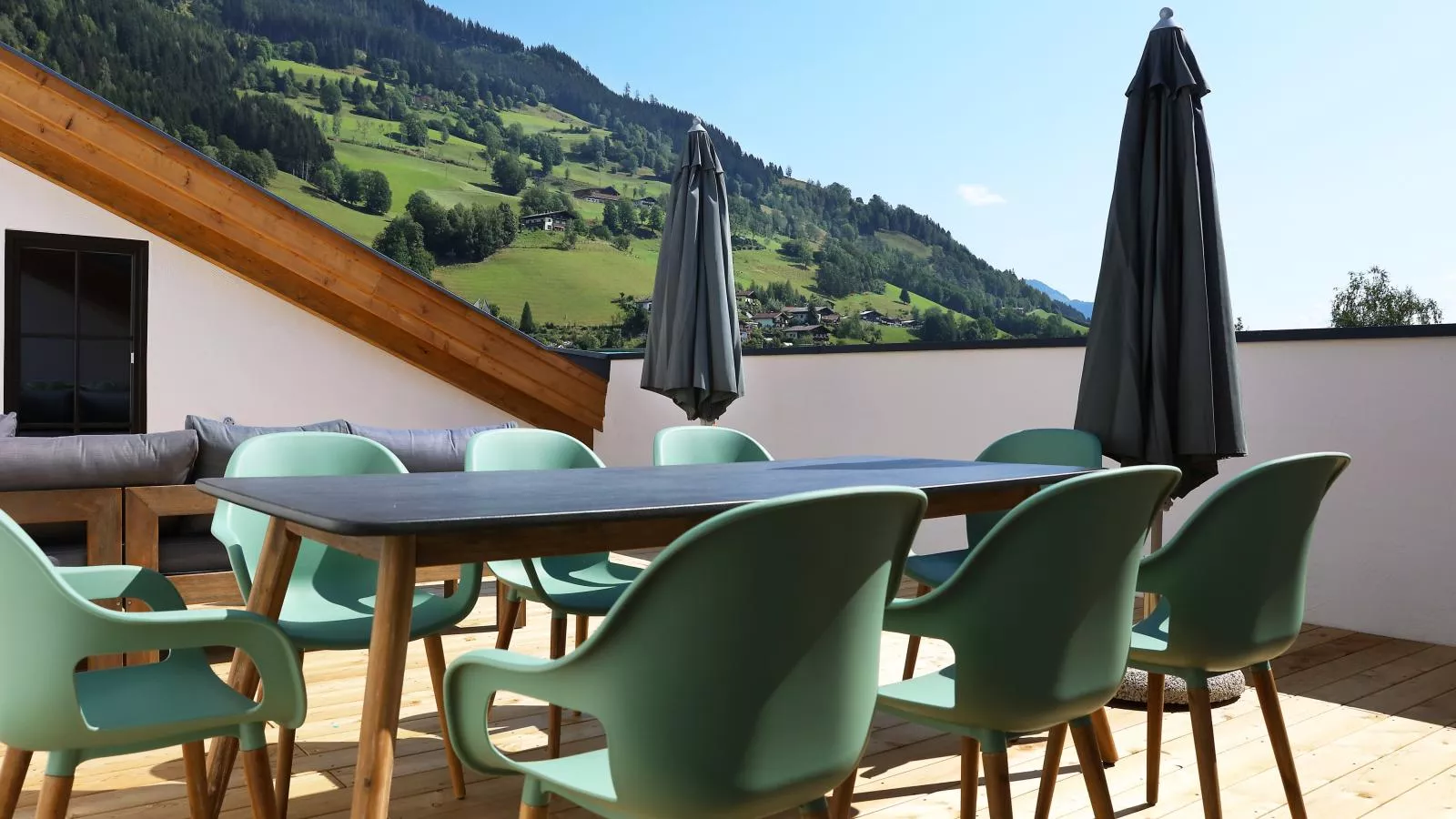 Tauern Suites Mitterwirt TOP 121  122-Terrasbalkon